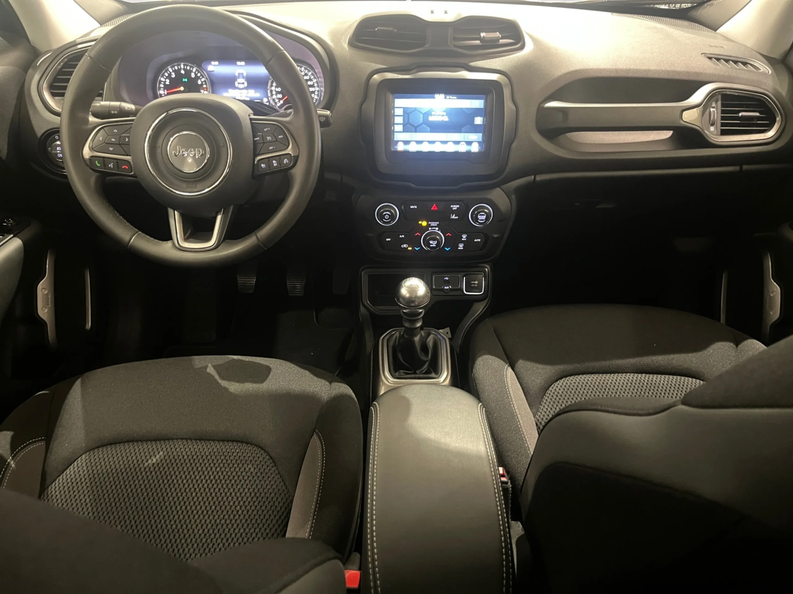 JEEP RENEGADE LIMITED 1.0G 88KW (120CV) 4X2 - Foto 4
