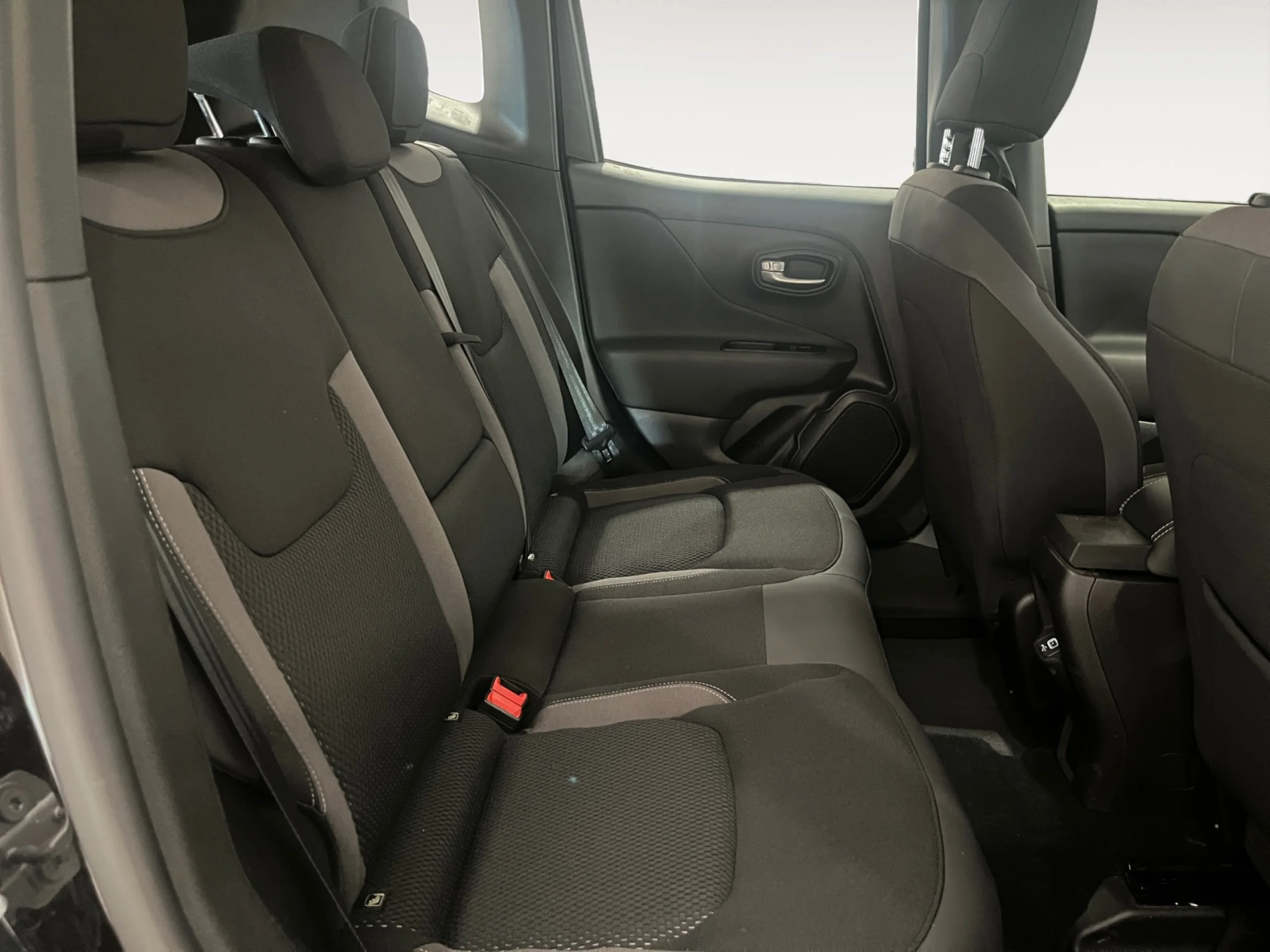 JEEP RENEGADE LIMITED 1.0G 88KW (120CV) 4X2 - Foto 6