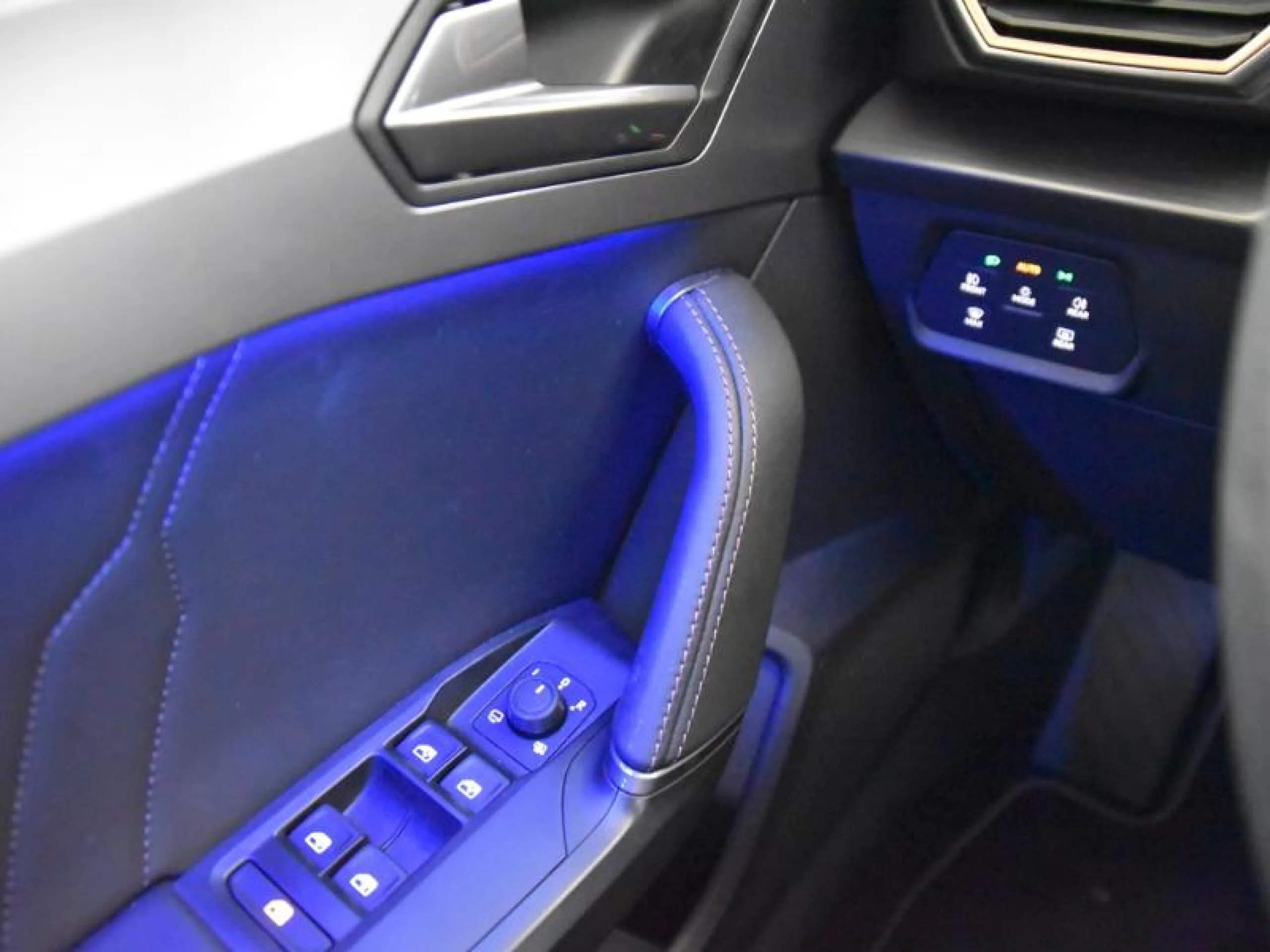 CUPRA FORMENTOR 2.0 TDI 110KW (150 CV) - Foto 16