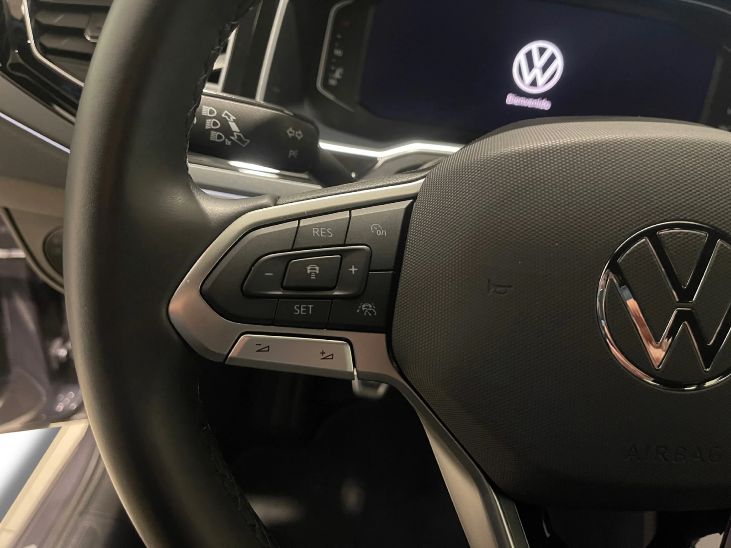 VOLKSWAGEN TAIGO R LINE 1.0 TSI 85KW (115CV) - Foto 9