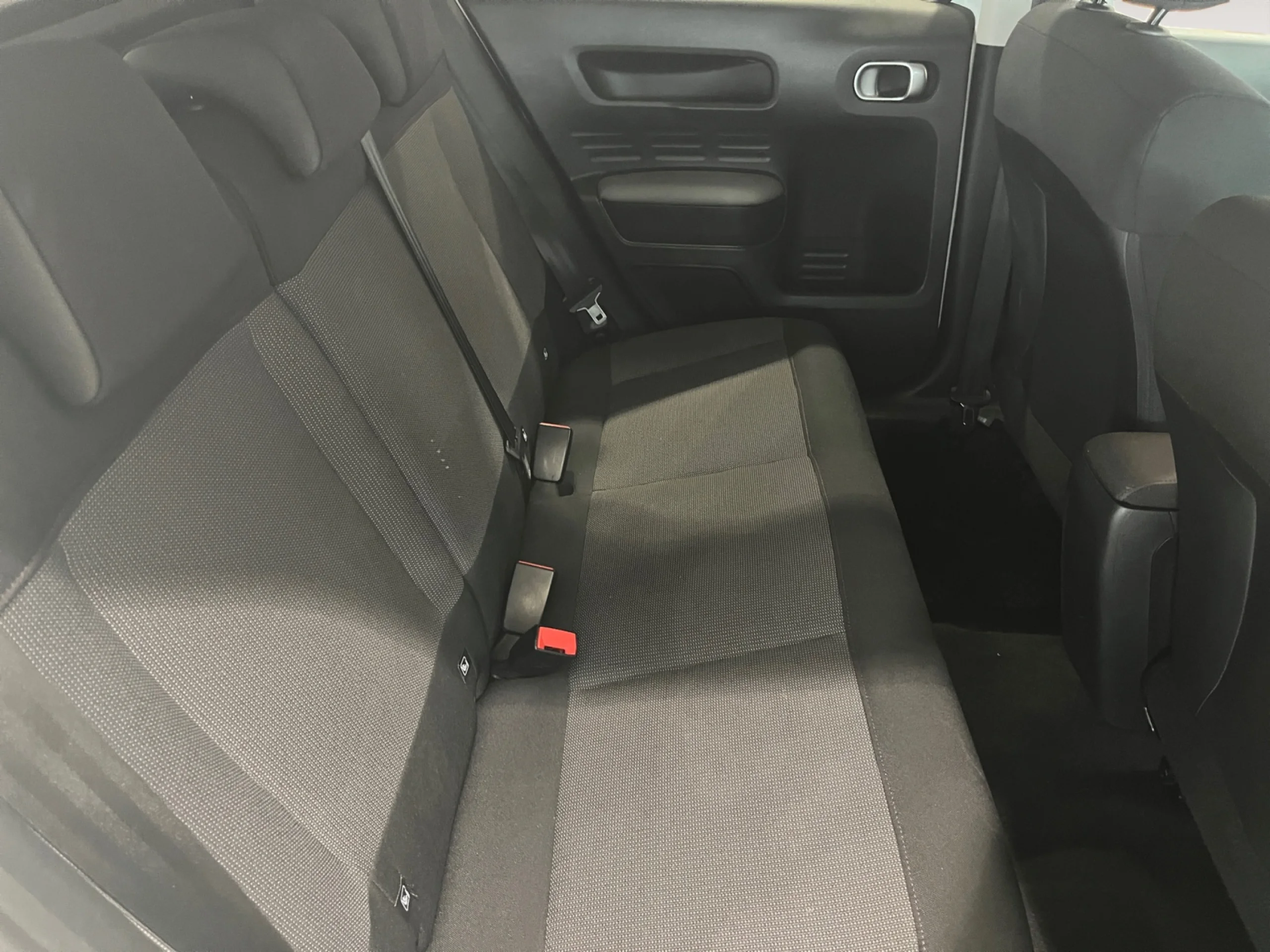 CITROEN C4 CACTUS BLUEHDI 88KW (120CV) S&S EAT6 SHINE - Foto 6