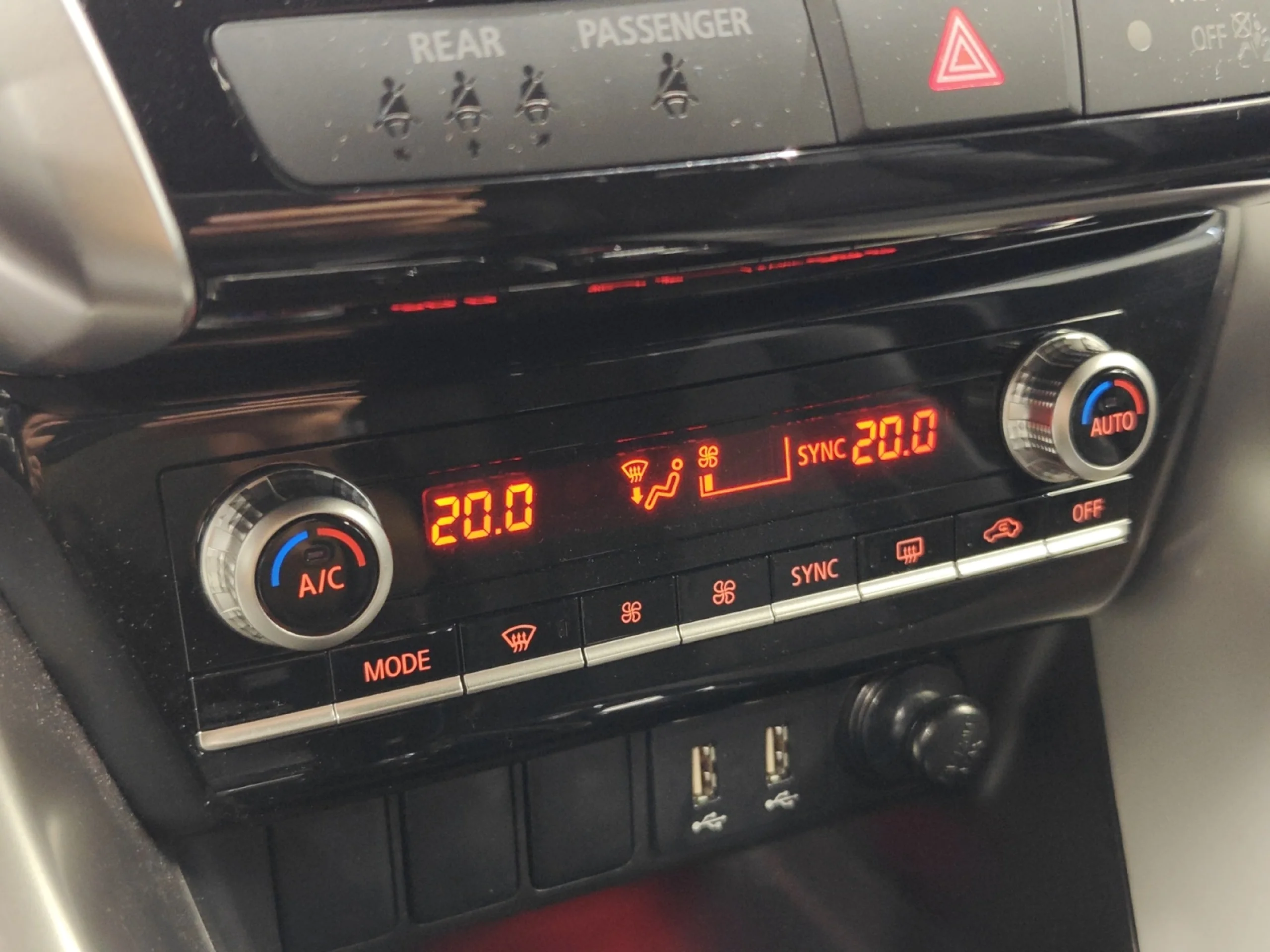 Mitsubishi ECLIPSE ECLIPSE CROSS 2.4 PHEV KAITEKI AWD - Foto 20
