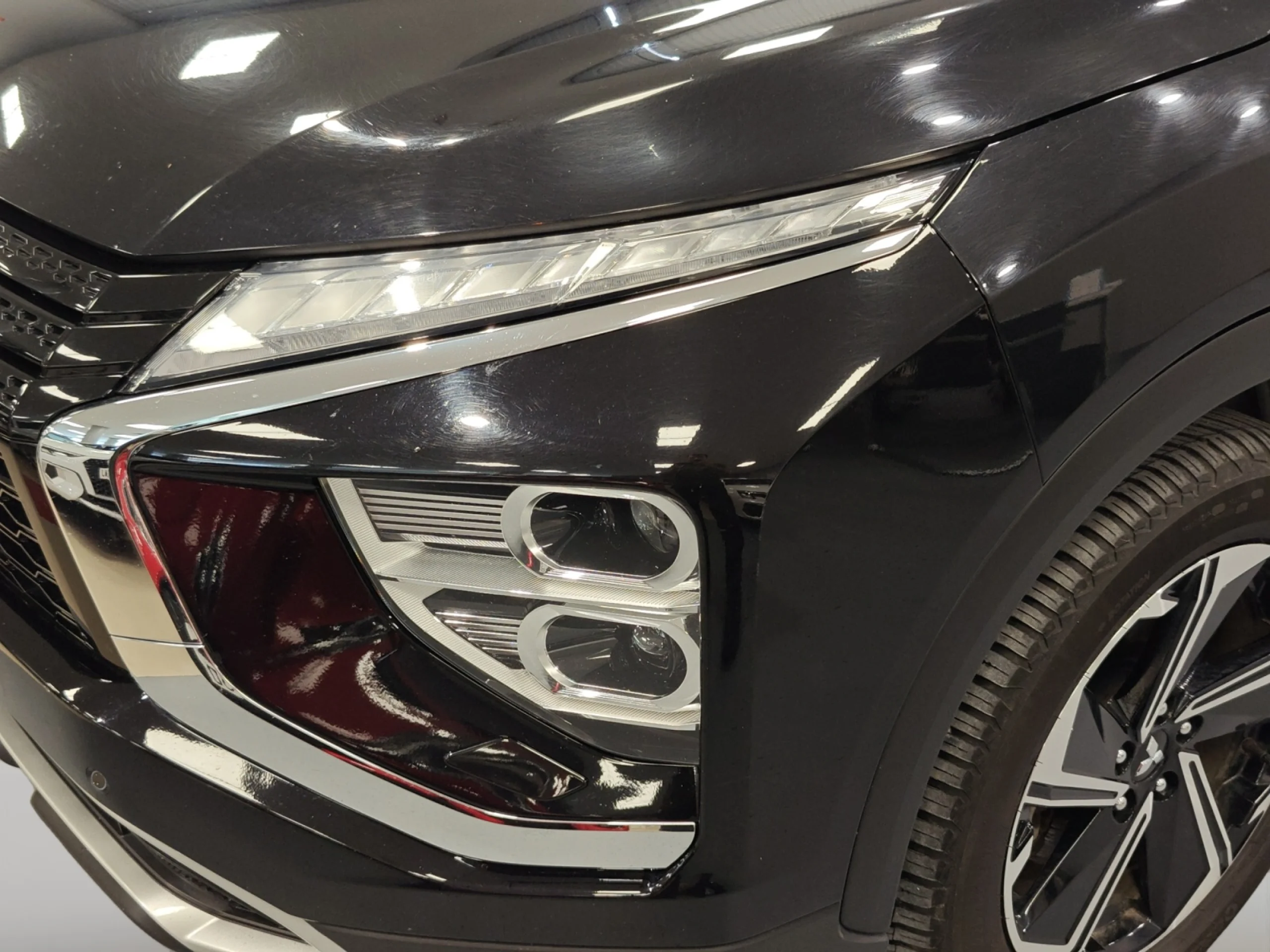 Mitsubishi ECLIPSE ECLIPSE CROSS 2.4 PHEV KAITEKI AWD - Foto 22