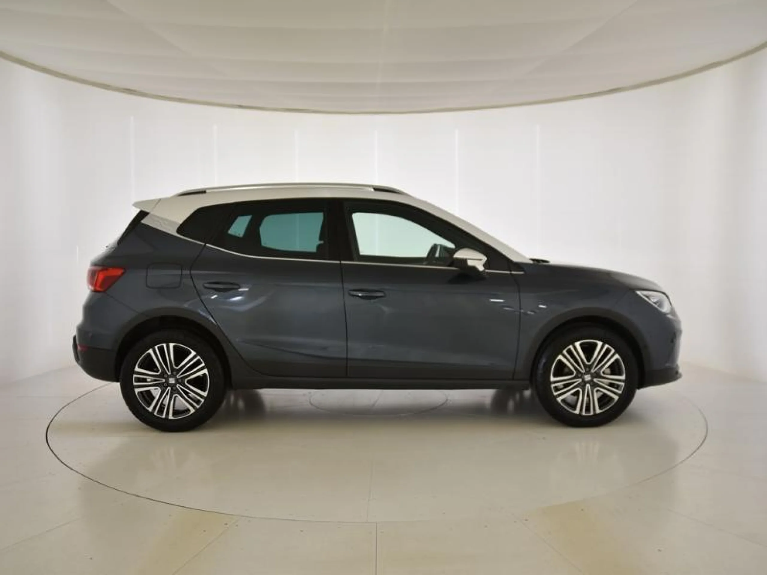 SEAT ARONA 1.0 TSI 81KW (110CV) FR XL RX - Foto 3
