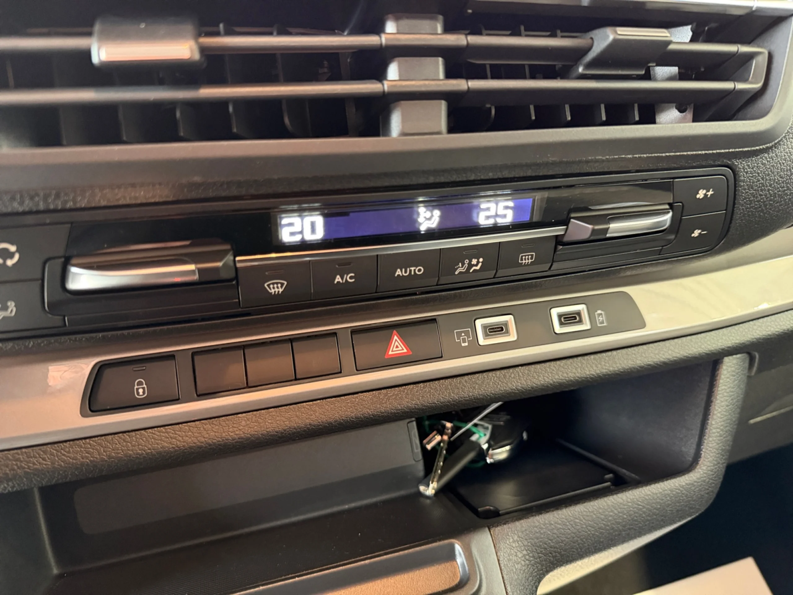 CITROEN Spacetourer PLUS TALLA M BLUEHDI 180 S&S EAT8 - Foto 15