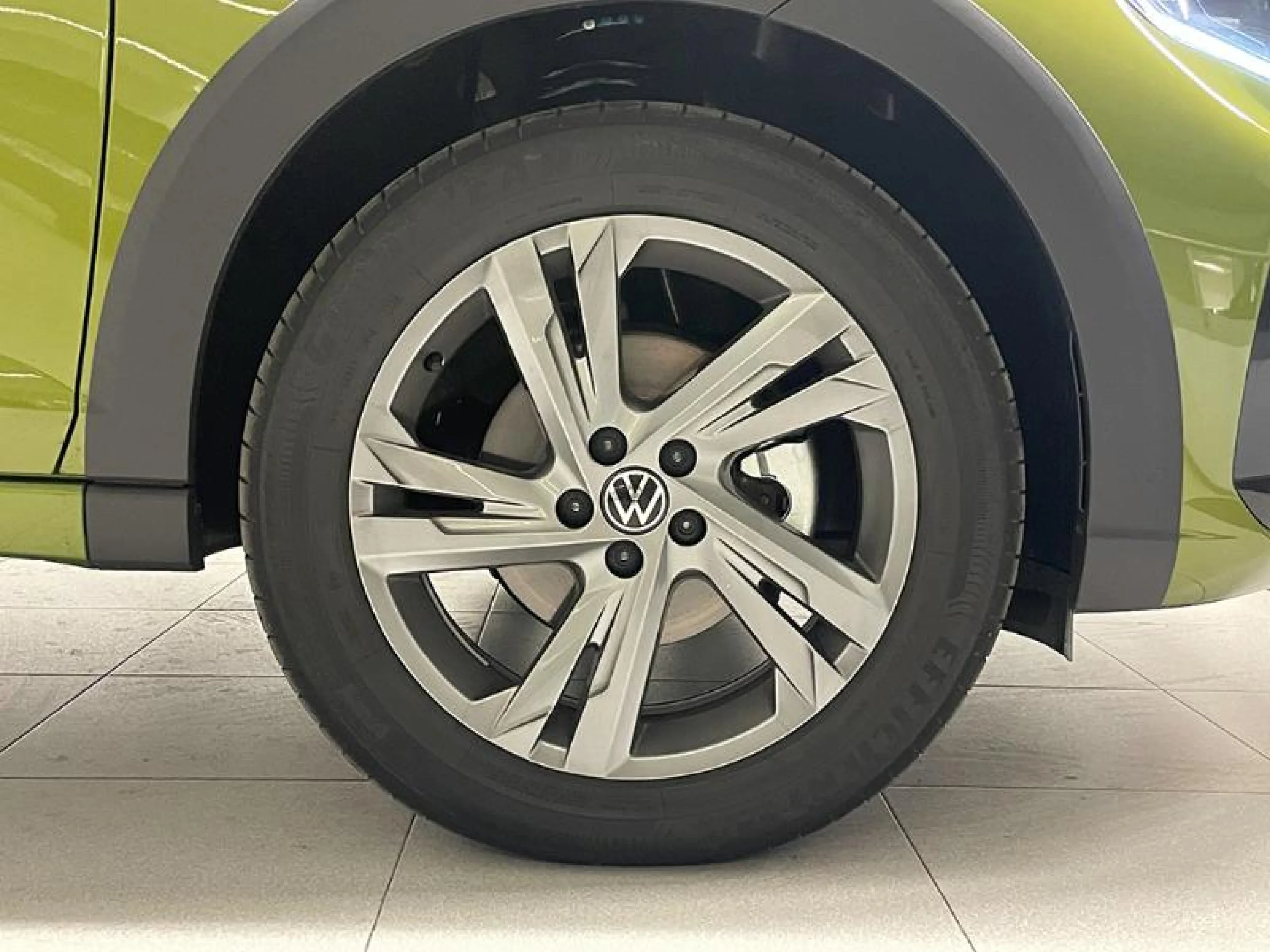VOLKSWAGEN TAIGO R LINE 1.0 TSI 81KW (110CV) DSG - Foto 8