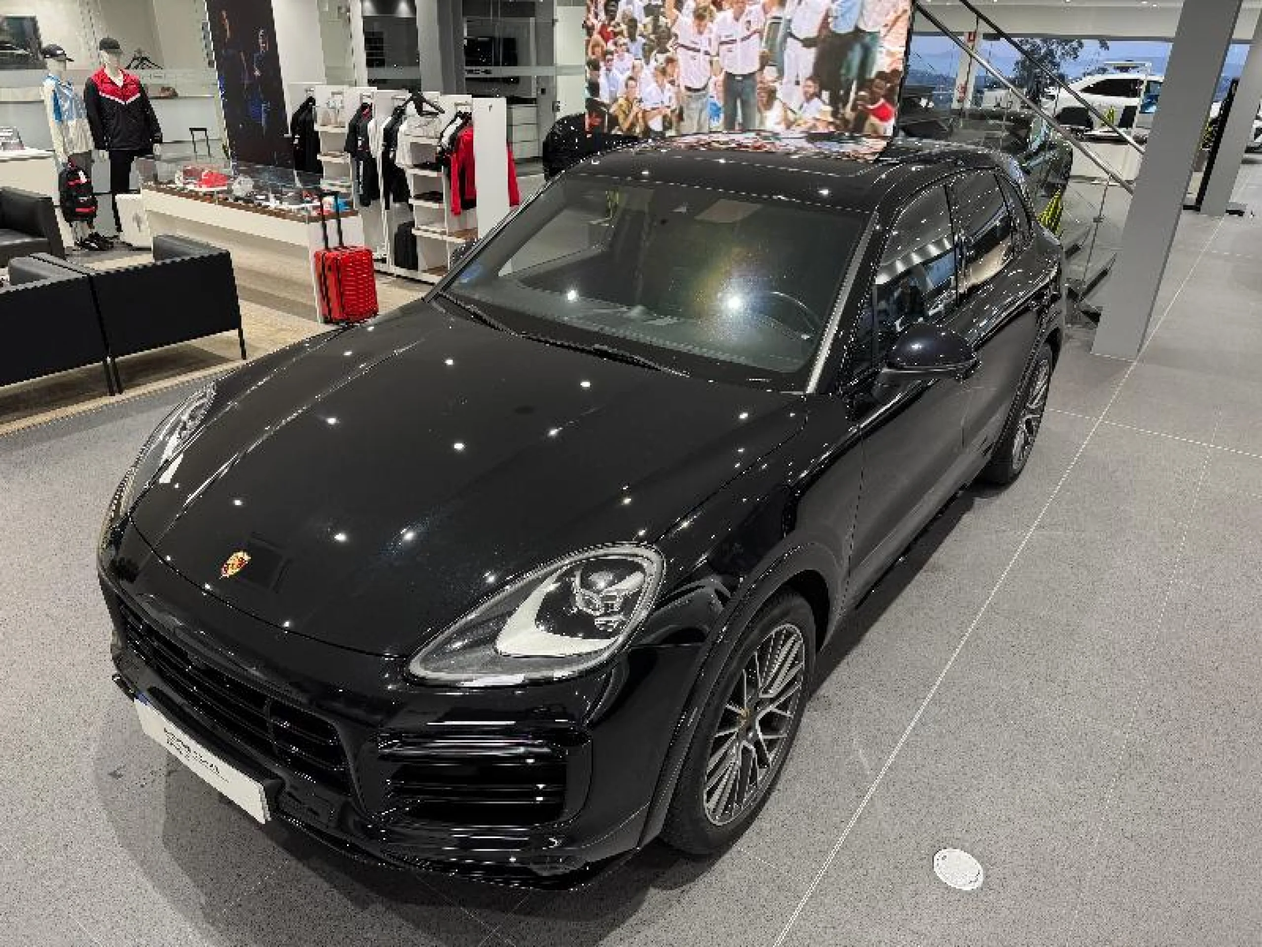 PORSCHE CAYENNE E HYBRID PLATINUM EDITION - Foto 9