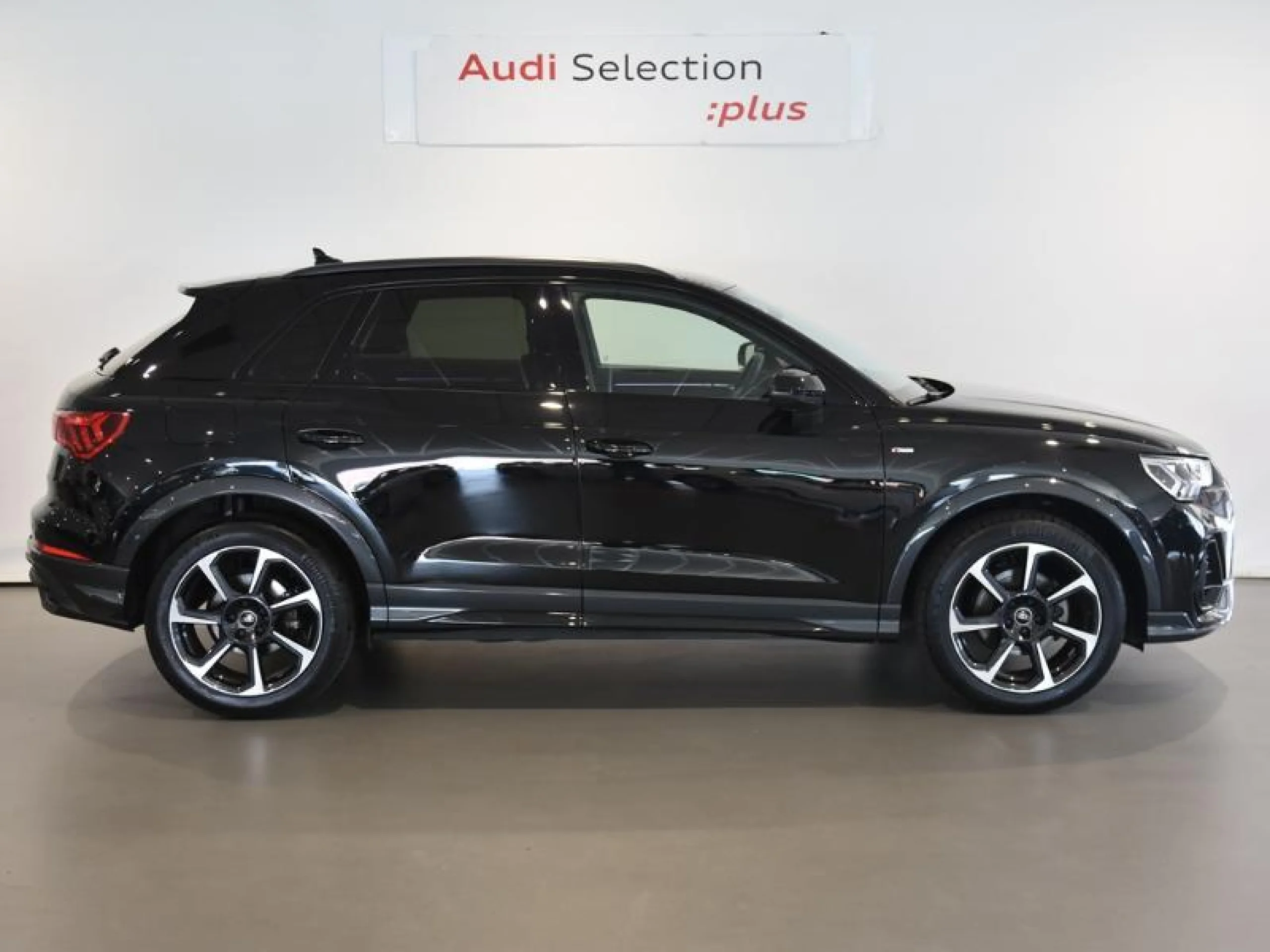 AUDI Q3 S LINE 35 TFSI 110KW (150CV) S TRONIC - Foto 3