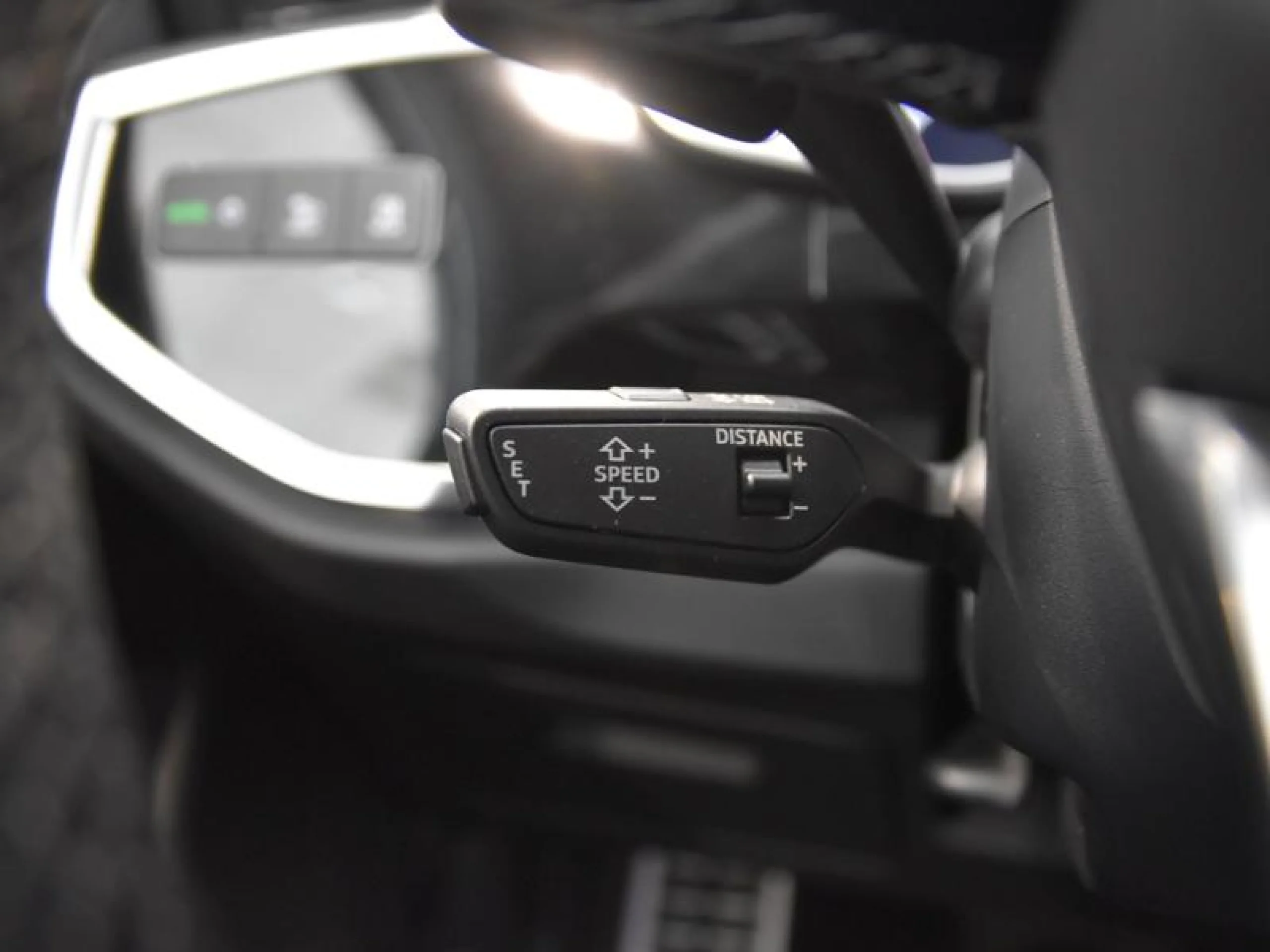 AUDI Q3 S LINE 35 TFSI 110KW (150CV) S TRONIC - Foto 17