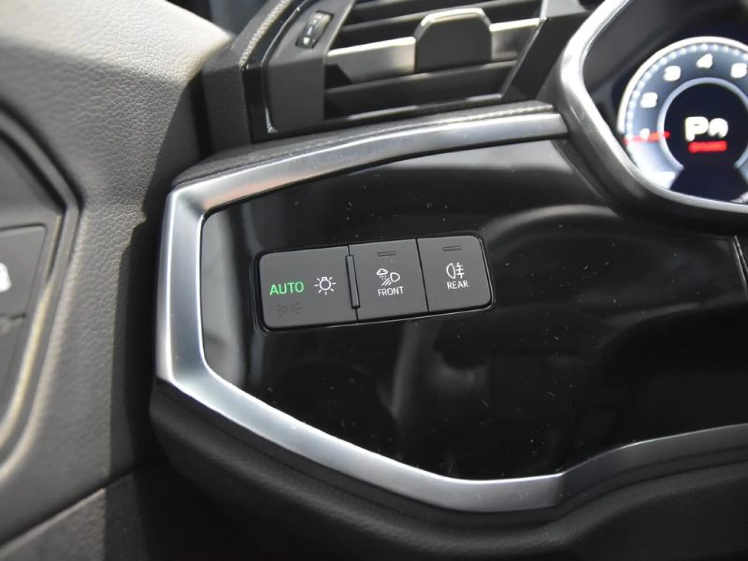 AUDI Q3 S LINE 35 TFSI 110KW (150CV) S TRONIC - Foto 19