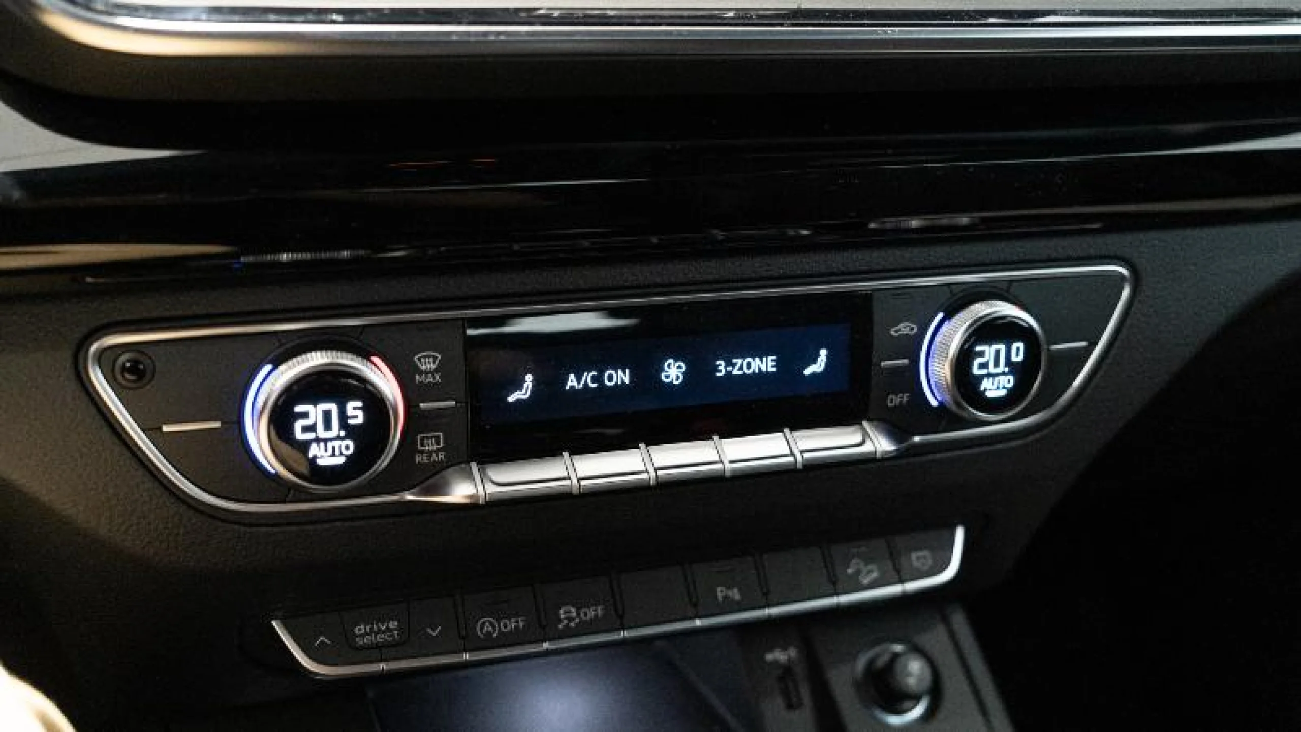 AUDI Q5 SPORTBACK ADVANCED 35 TDI 120KW S TRONIC - Foto 16