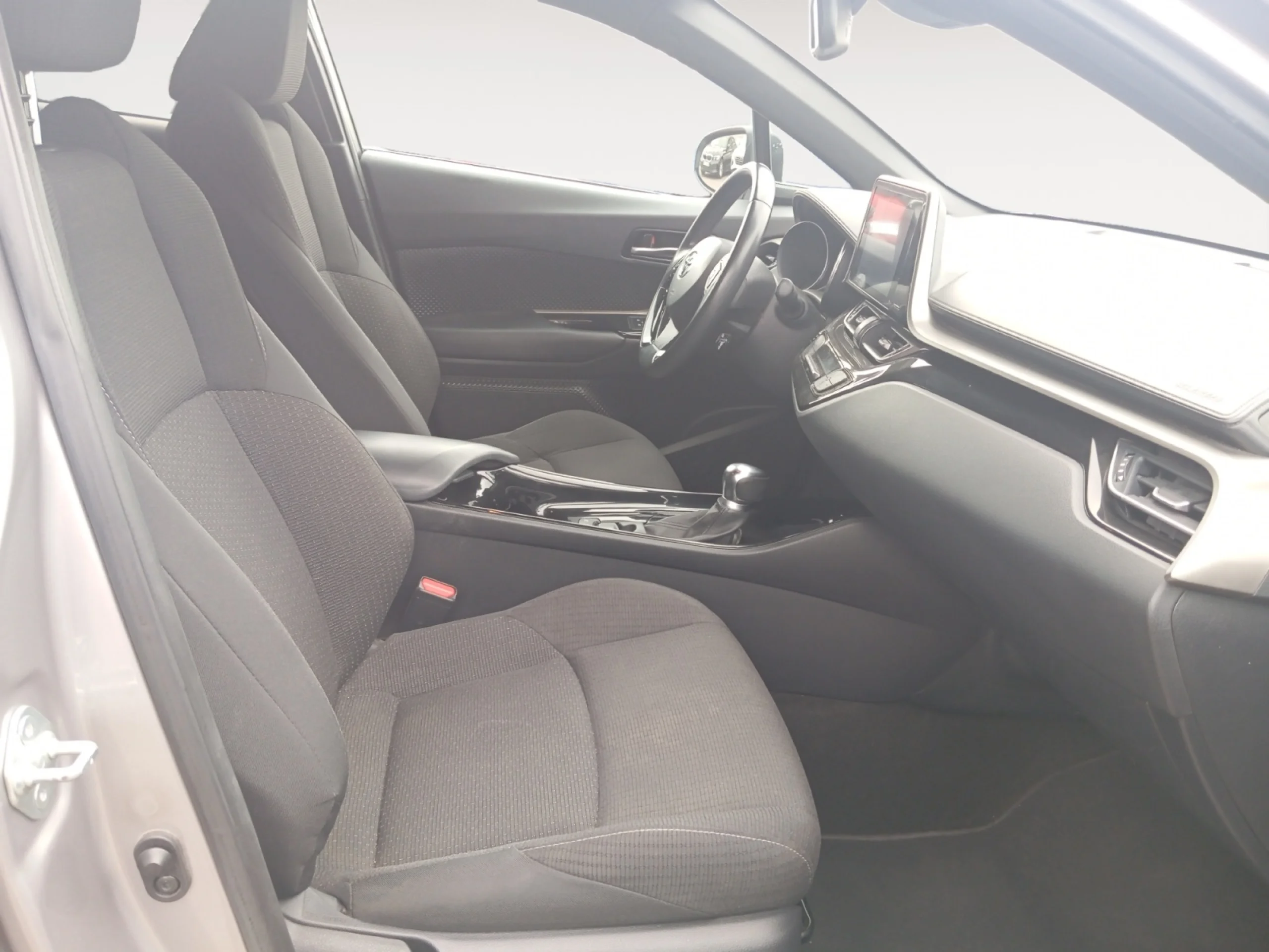 TOYOTA C HR 1.8 125H ADVANCE - Foto 5