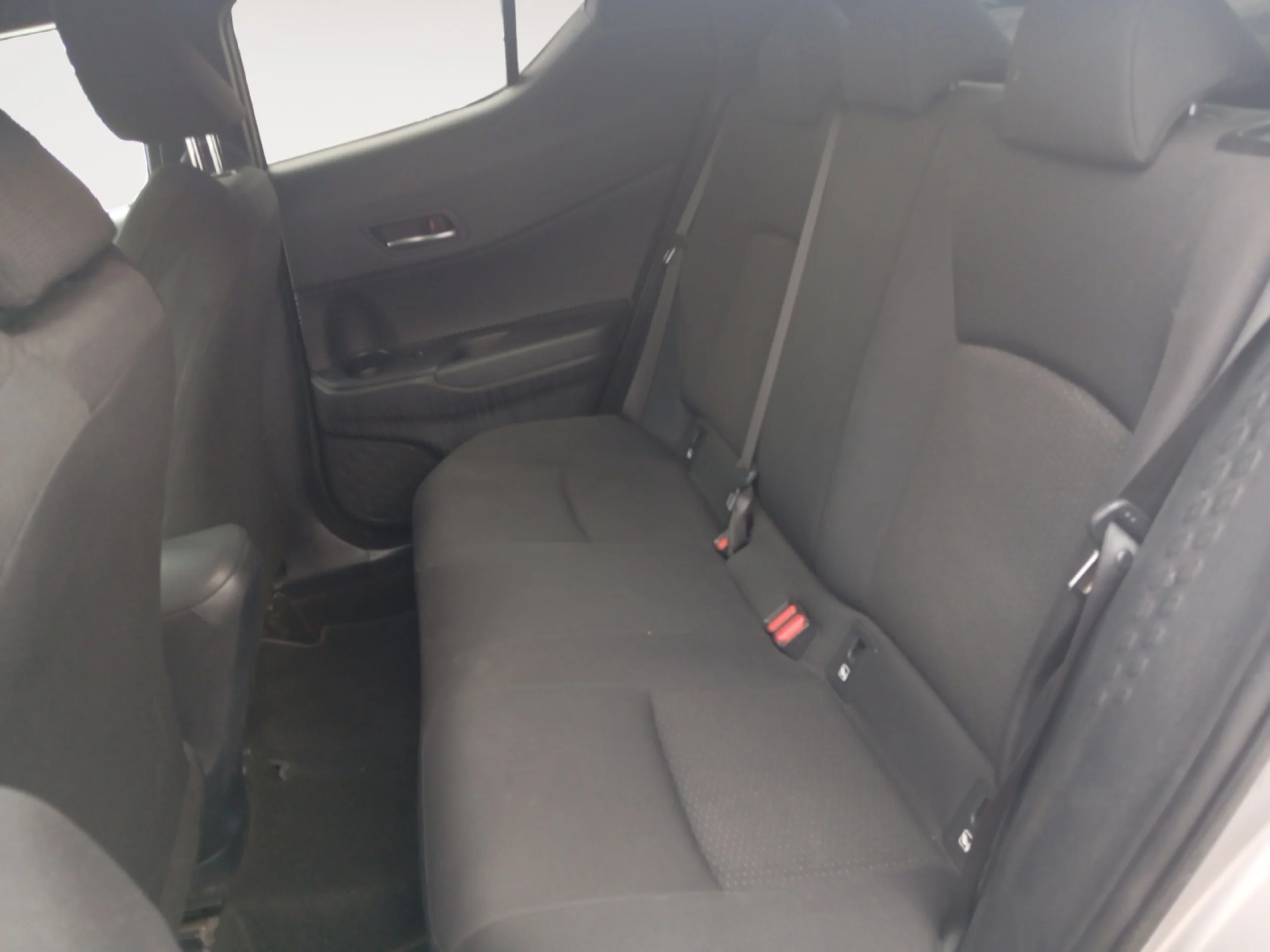 TOYOTA C HR 1.8 125H ADVANCE - Foto 6