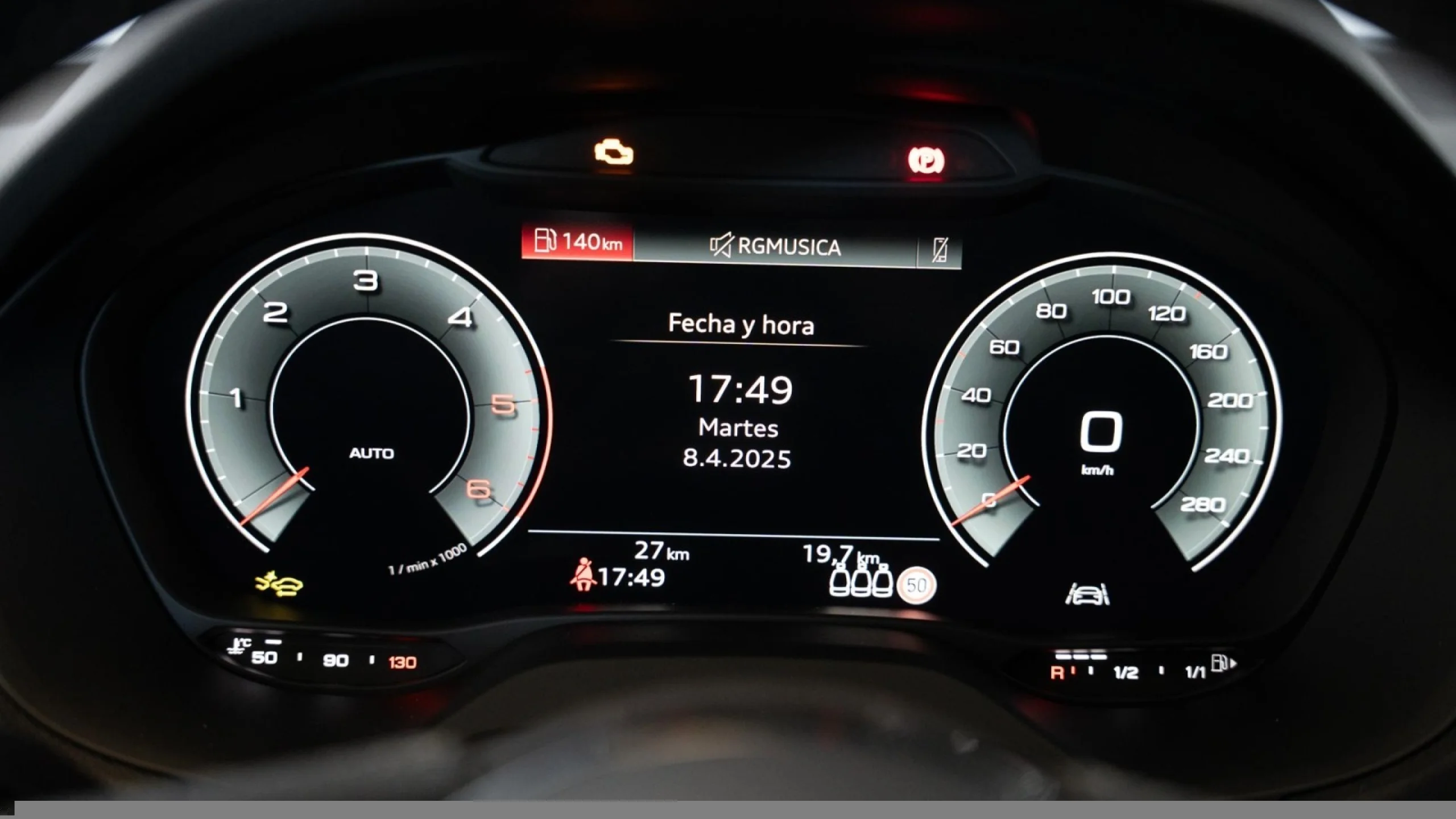 AUDI Q2 ADRENALIN 30 TDI 85KW (116CV) - Foto 17