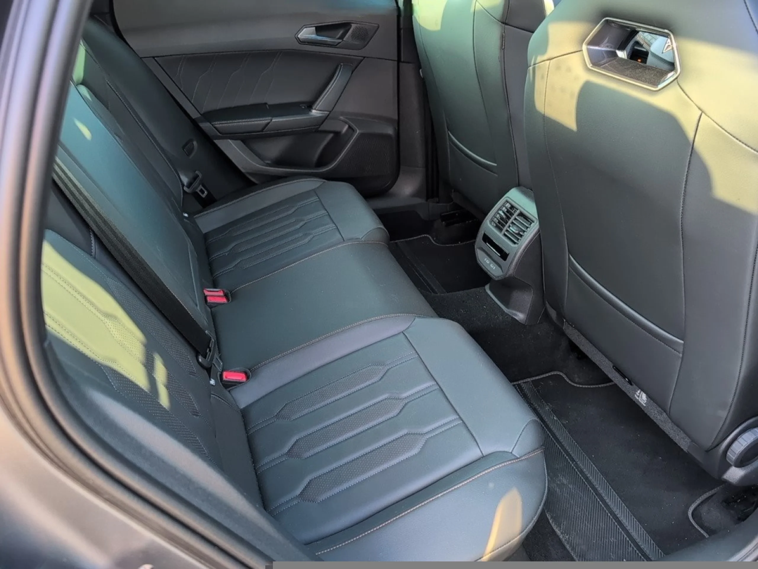 CUPRA FORMENTOR 1.5 TSI 110KW (150 CV) DSG - Foto 3