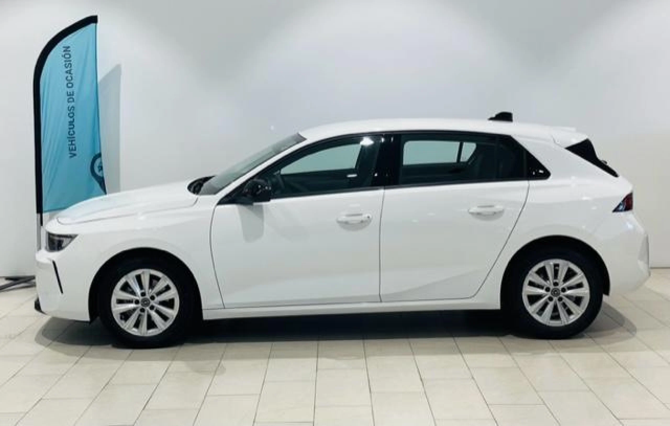 OPEL ASTRA 1.2T XHL 81KW (110CV) EDITION - Foto 3