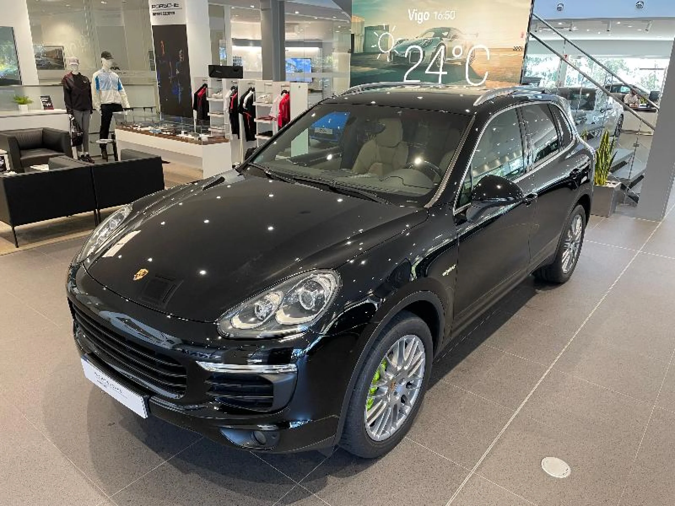 PORSCHE CAYENNE S E HYBRID - Foto 5