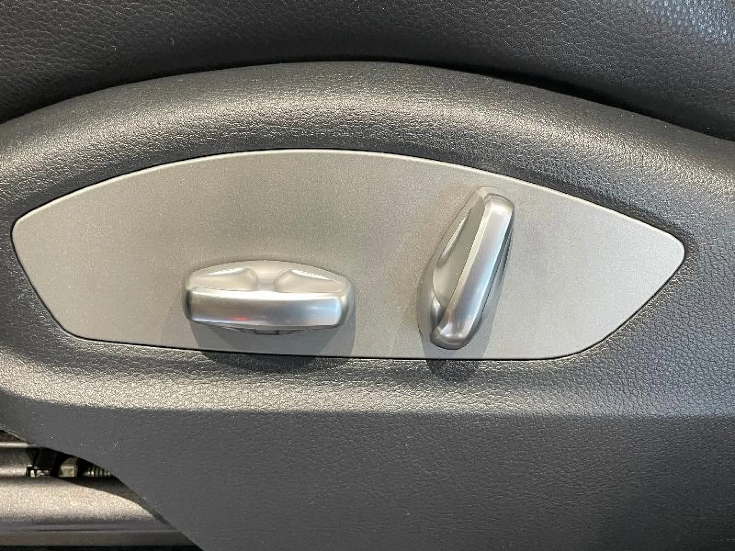 PORSCHE CAYENNE S E HYBRID - Foto 25