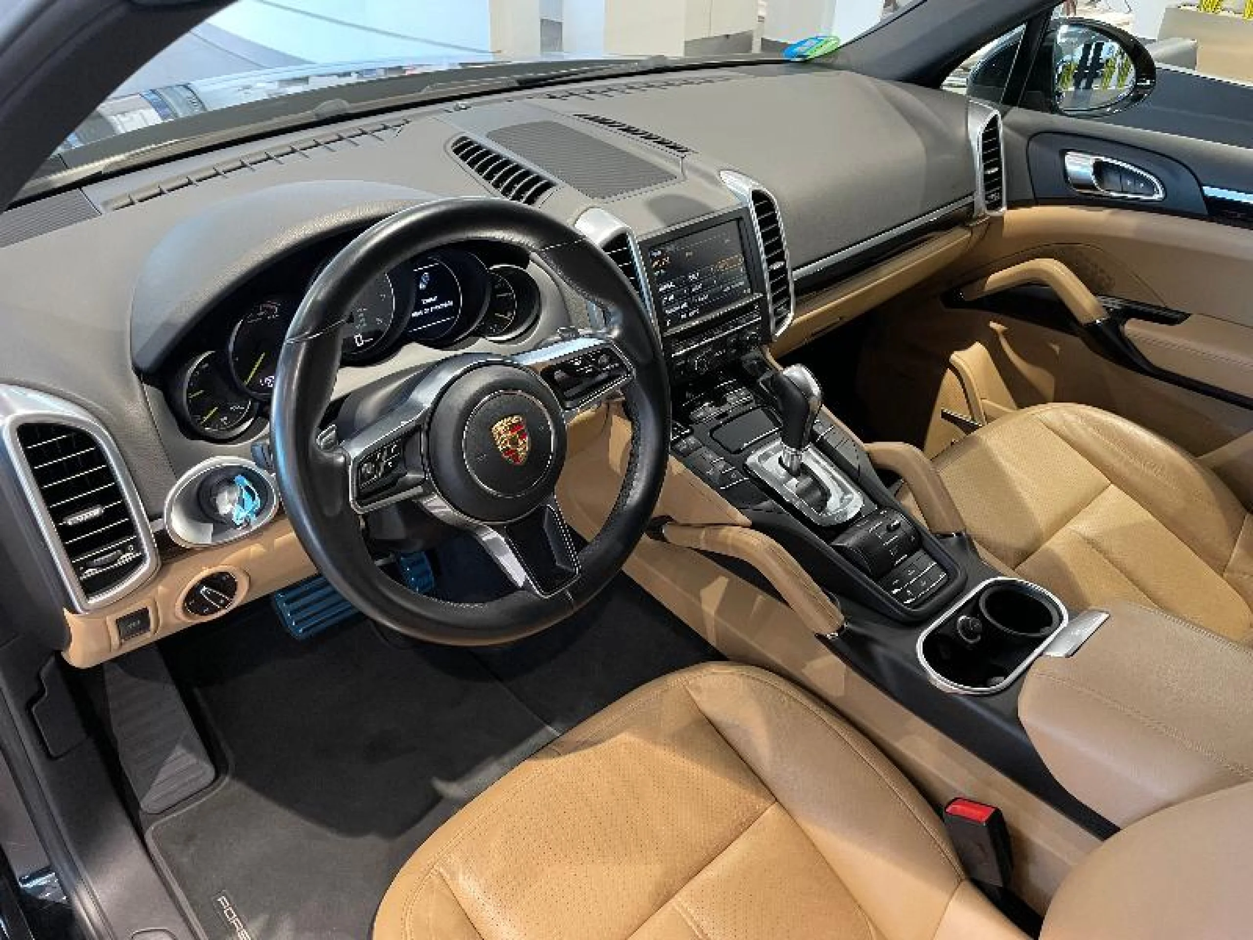 PORSCHE CAYENNE S E HYBRID - Foto 27