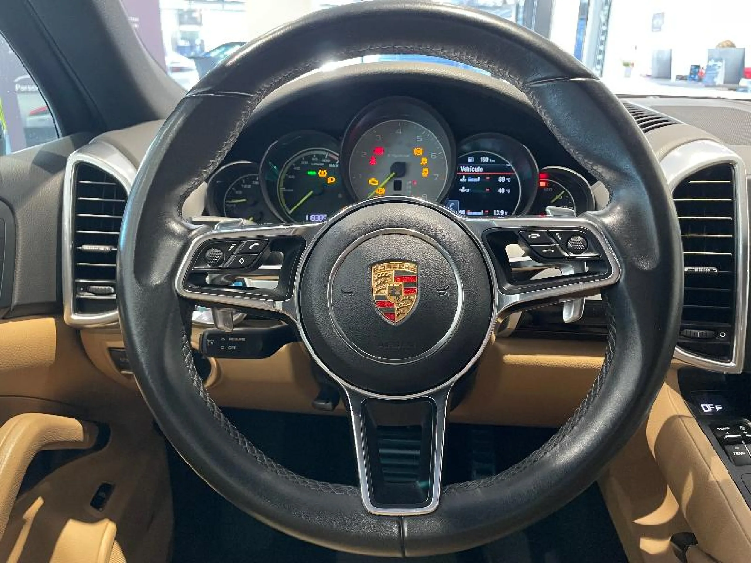 PORSCHE CAYENNE S E HYBRID - Foto 31