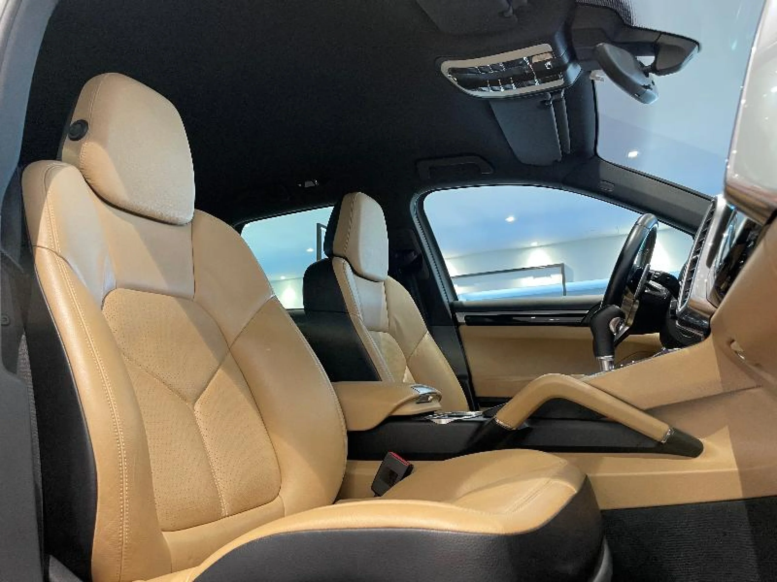 PORSCHE CAYENNE S E HYBRID - Foto 34