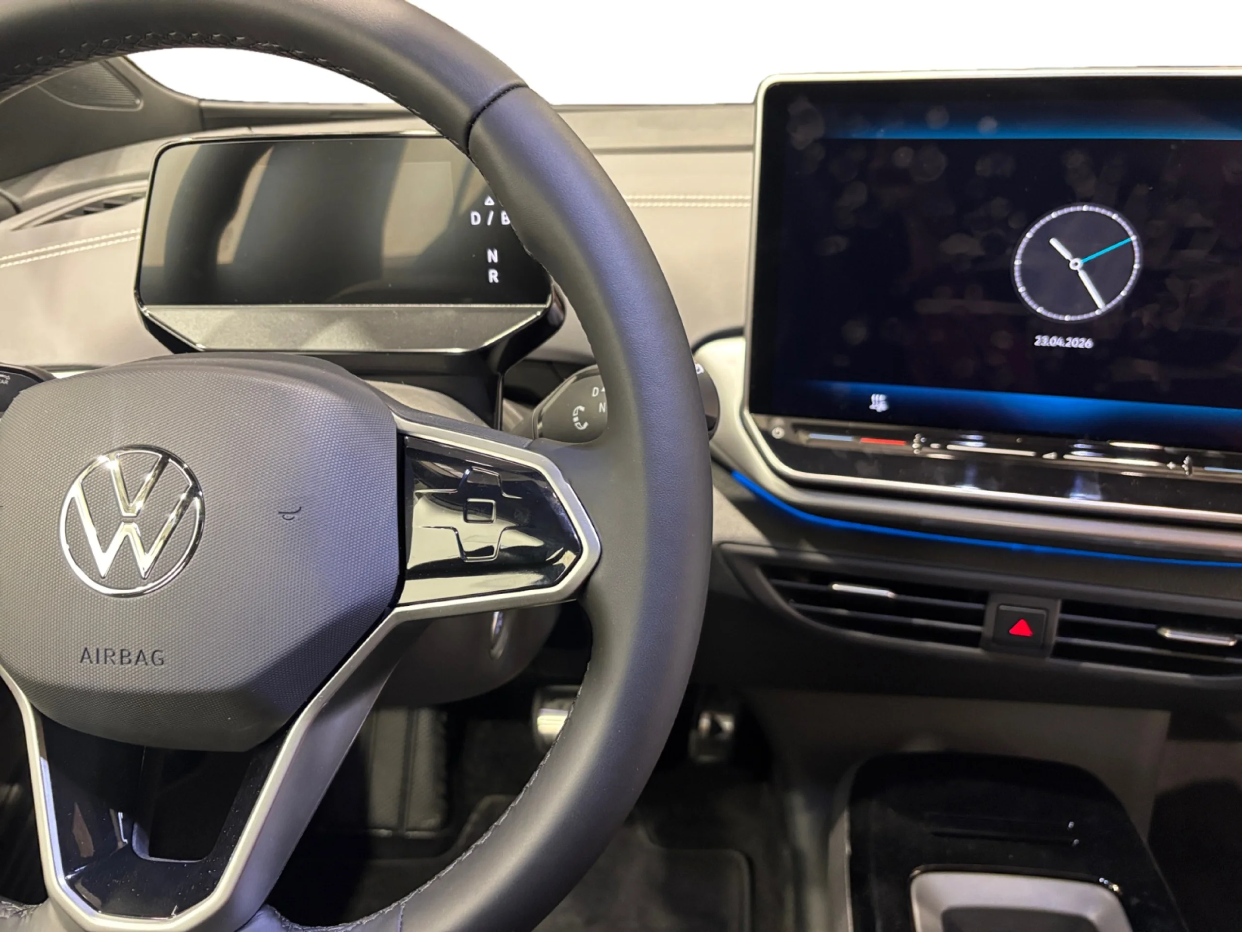 VOLKSWAGEN ID.4 PRO 210KW (286CV) 77KWH - Foto 10