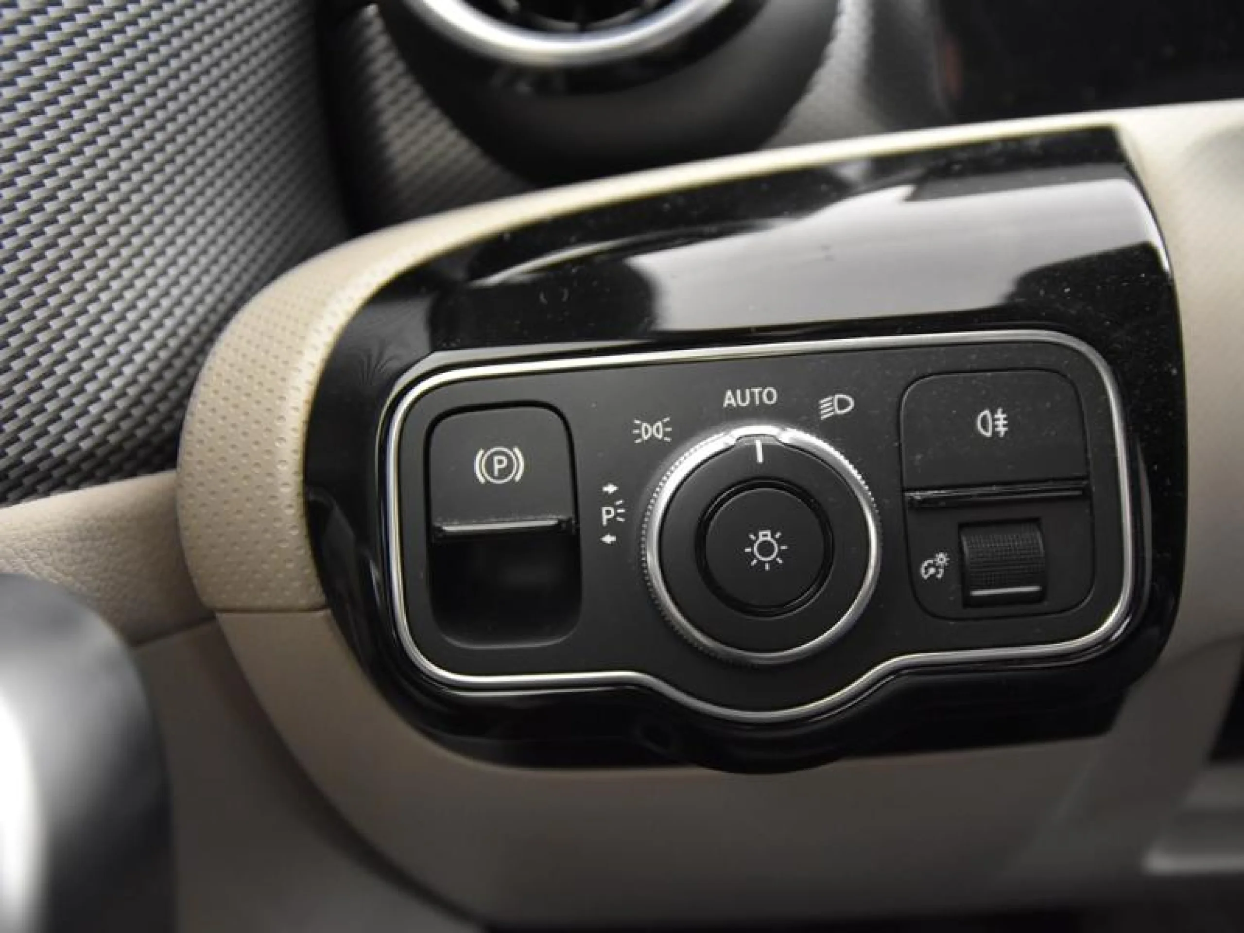MERCEDES-BENZ CLASE A A 180 - Foto 16