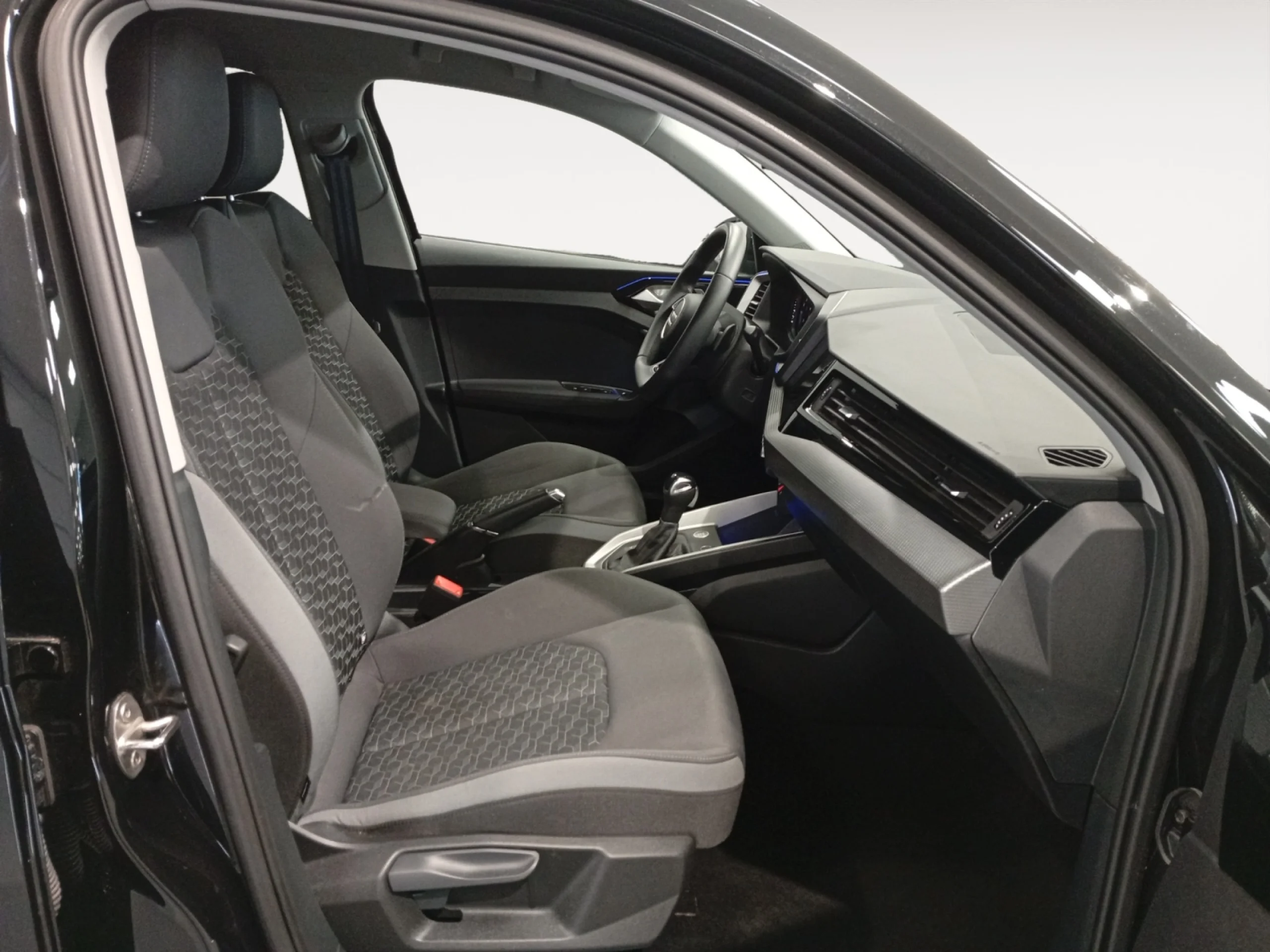 AUDI A1 SPORTBACK ADRENALIN 30 TFSI 85KW S TRON - Foto 5