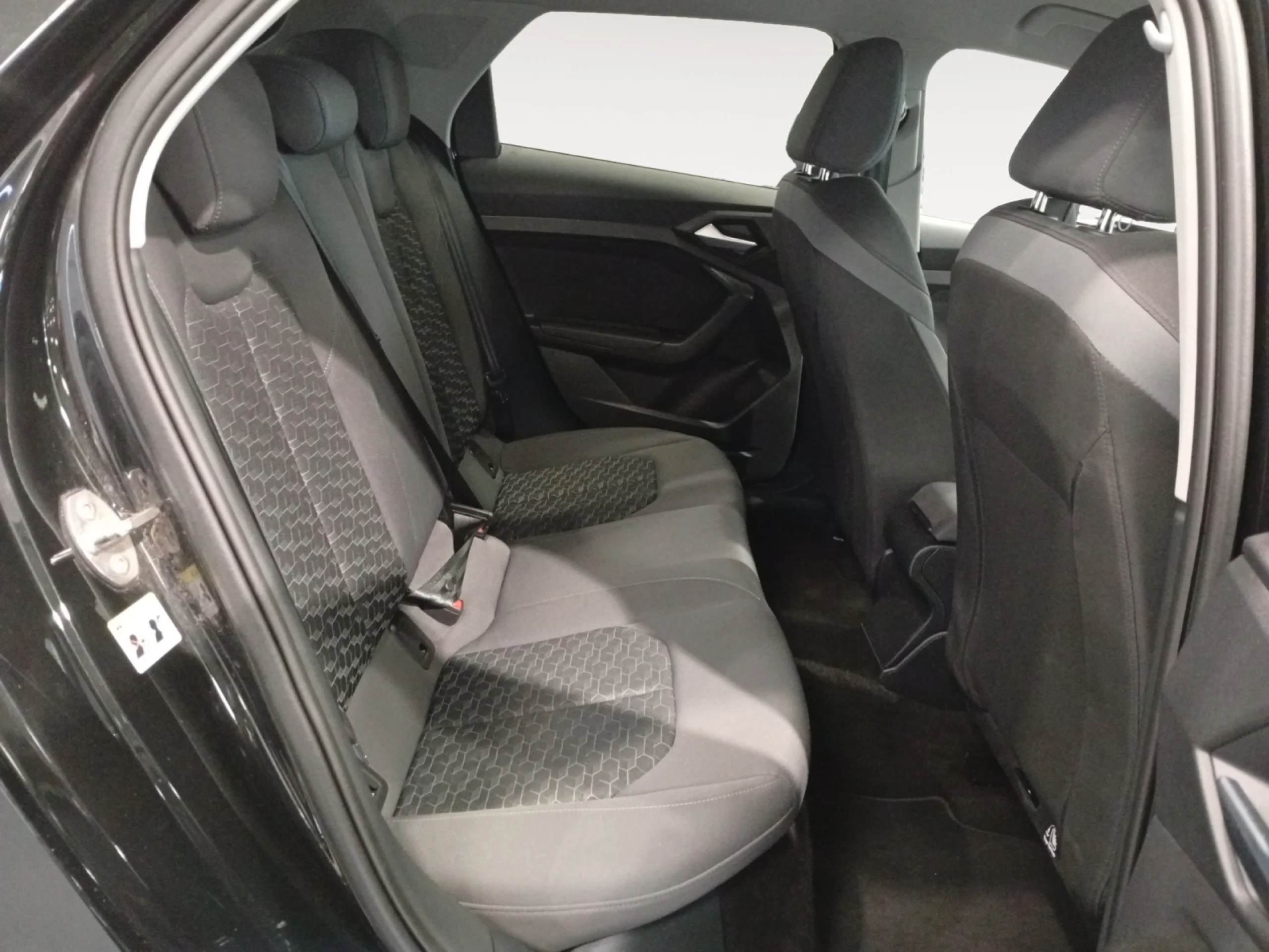 AUDI A1 SPORTBACK ADRENALIN 30 TFSI 85KW S TRON - Foto 6