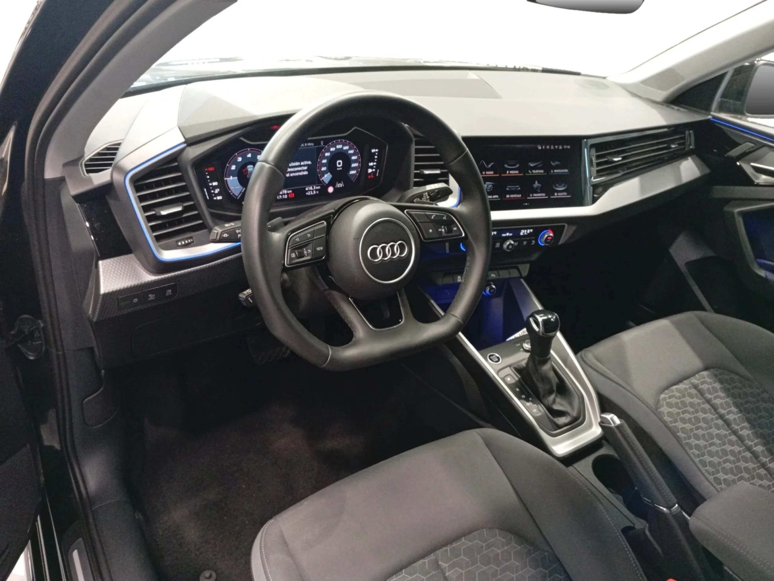AUDI A1 SPORTBACK ADRENALIN 30 TFSI 85KW S TRON - Foto 9