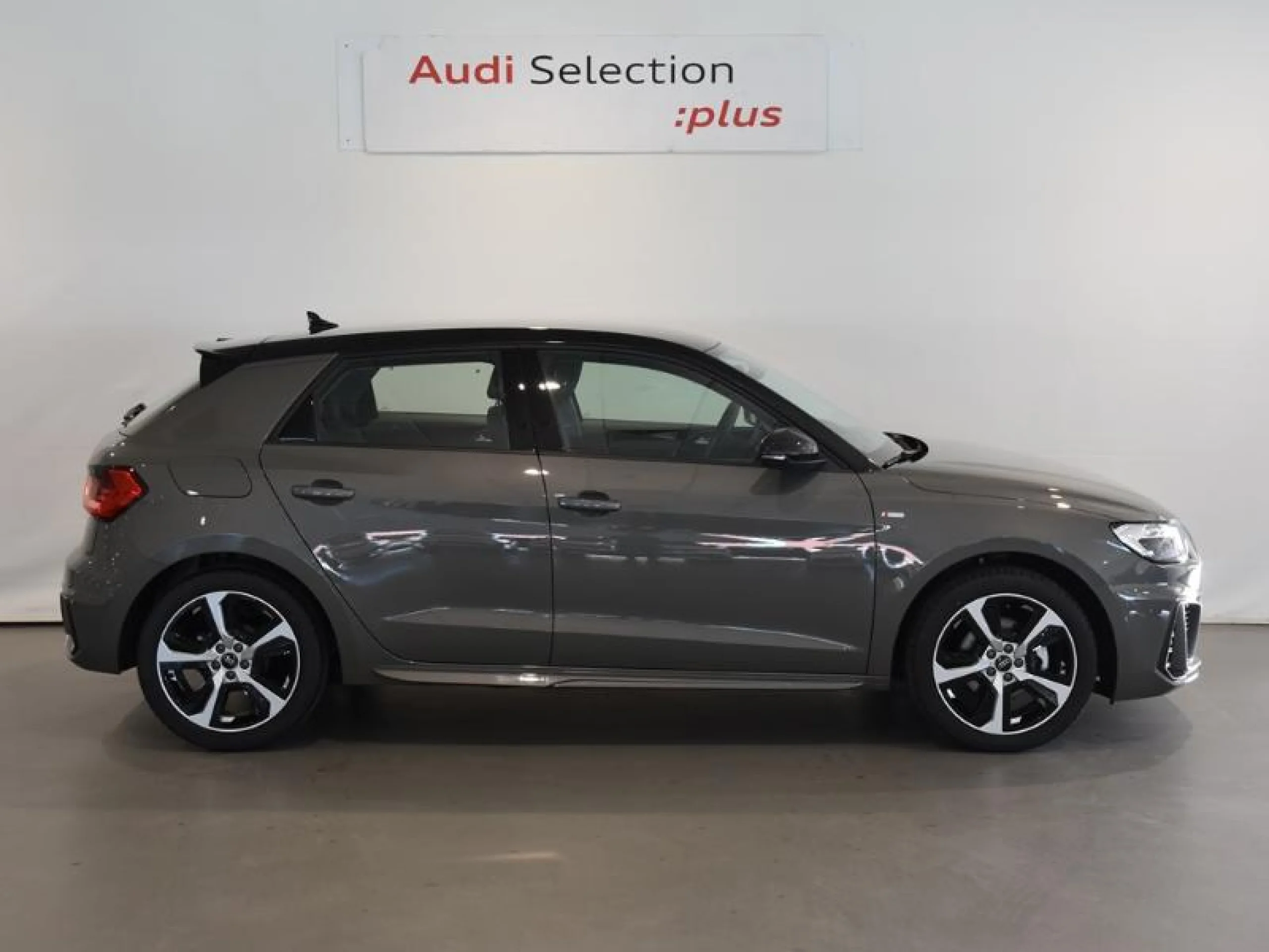 AUDI A1 SPORTBACK ADRENALIN 30 TFSI 85KW S TRON - Foto 3