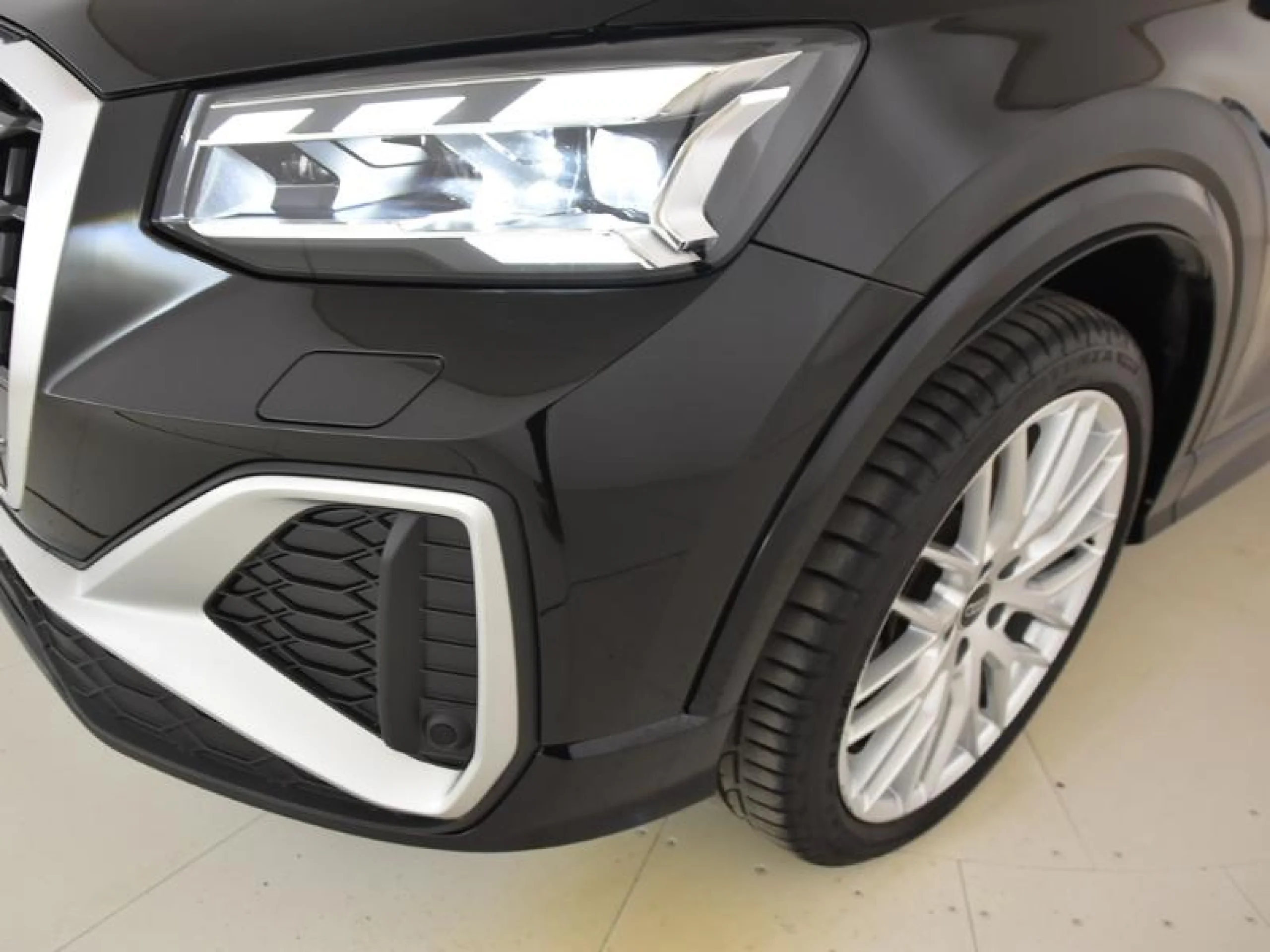 AUDI Q2 ADRENALIN 35 TDI 110KW (150CV) S TRONIC - Foto 21