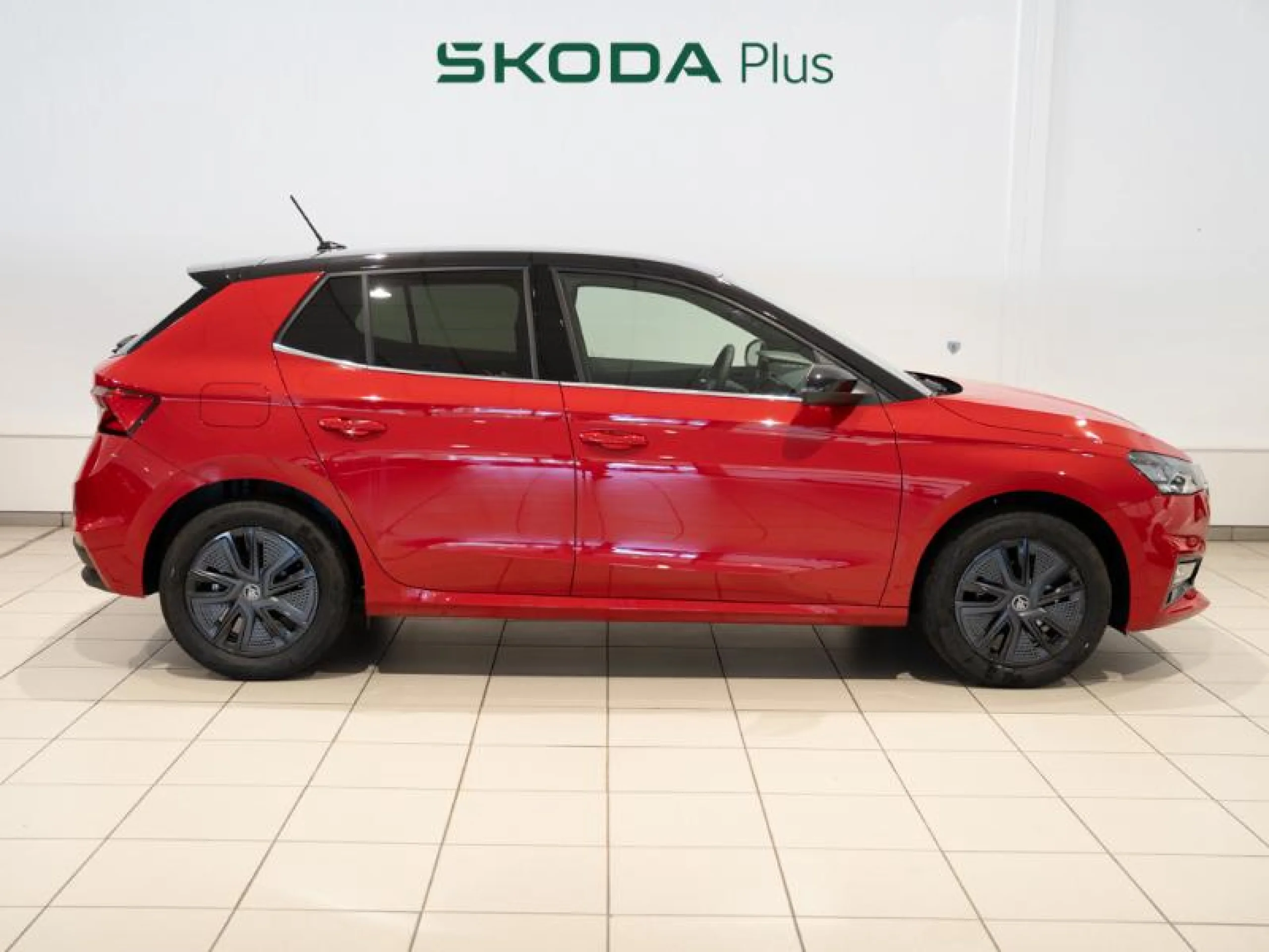 SKODA FABIA 1.0 TSI 70KW (95CV) DESIGN - Foto 3