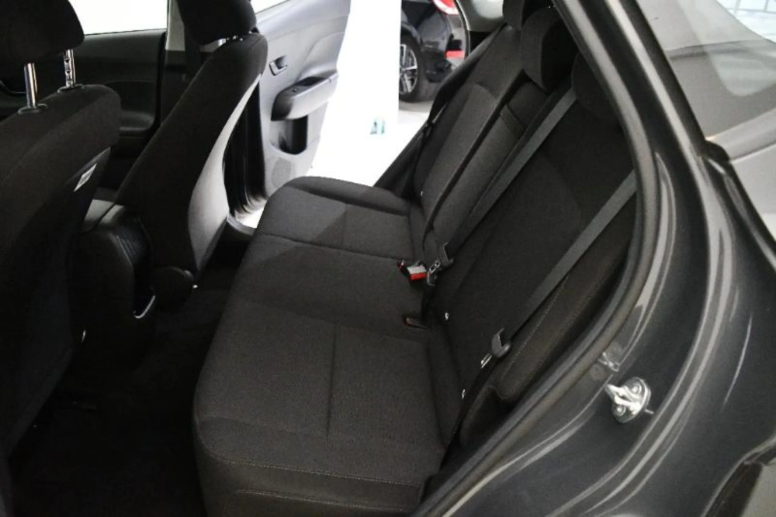 HYUNDAI KONA 1.0 TGDI MAXX 4X2 - Foto 8