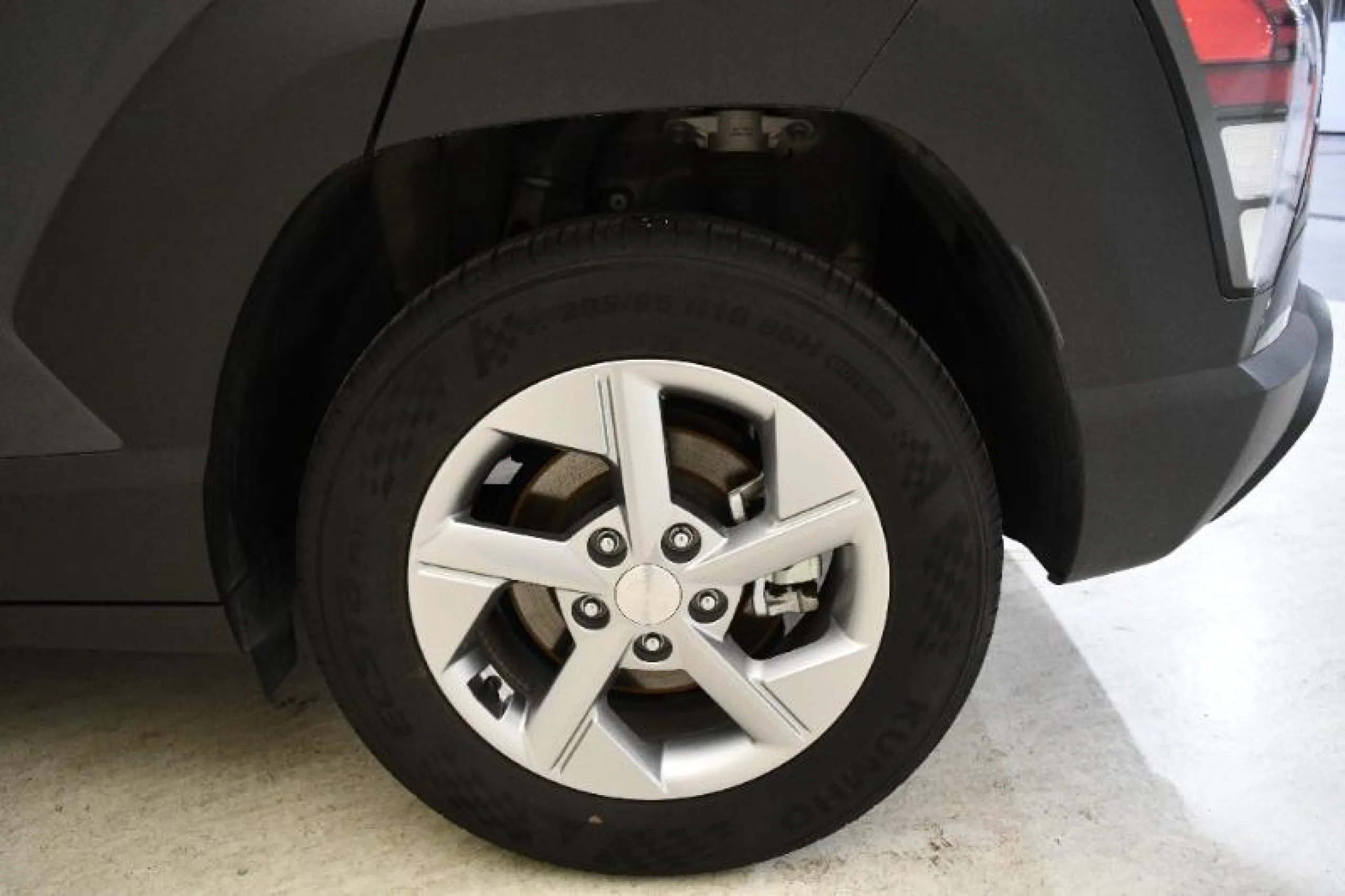 HYUNDAI KONA 1.0 TGDI MAXX 4X2 - Foto 10