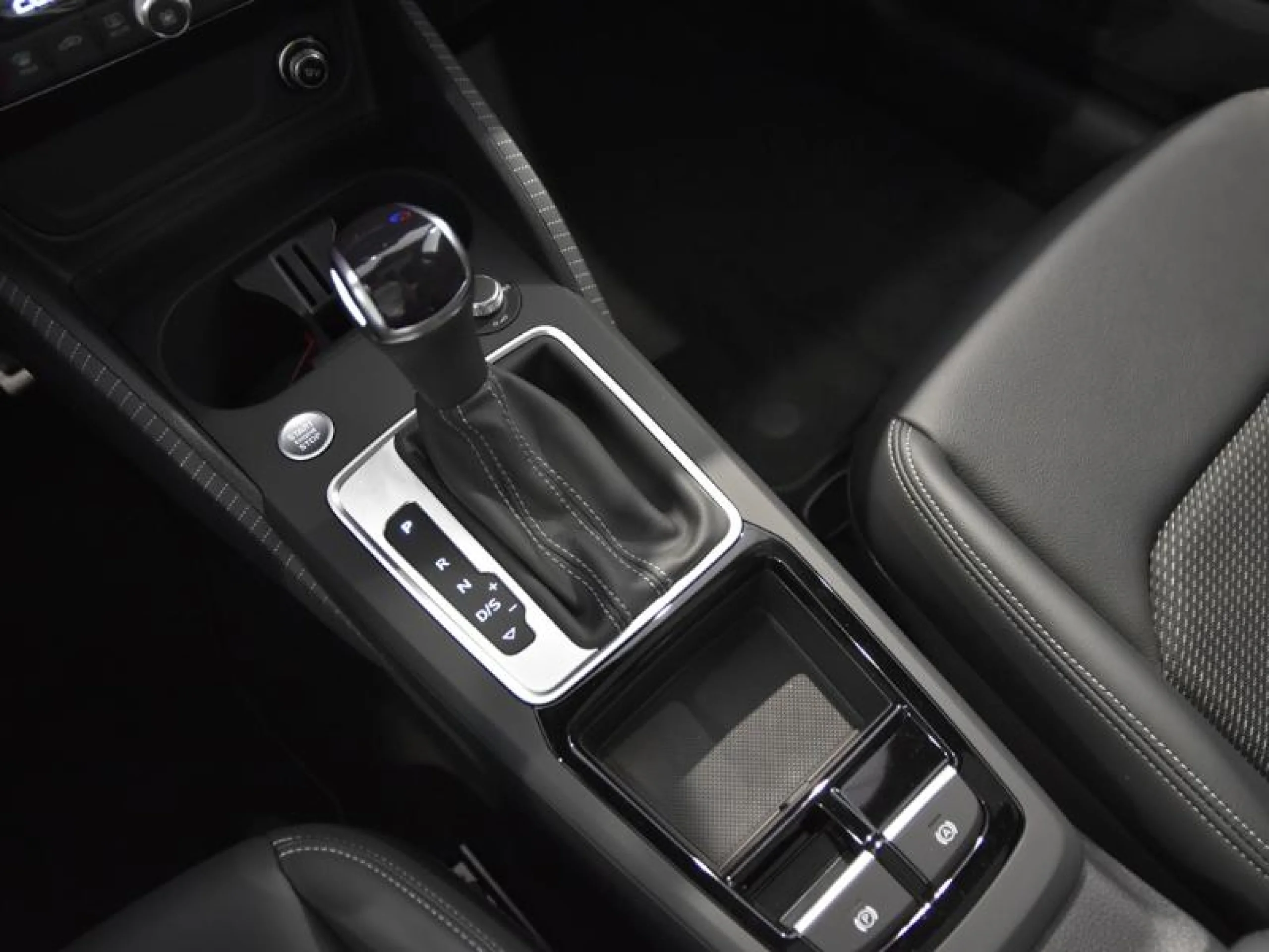 AUDI Q2 Q2  ADRENALIN BLACK EDITION 35 TFSI  110(150) KW(CV) S TRONIC - Foto 12