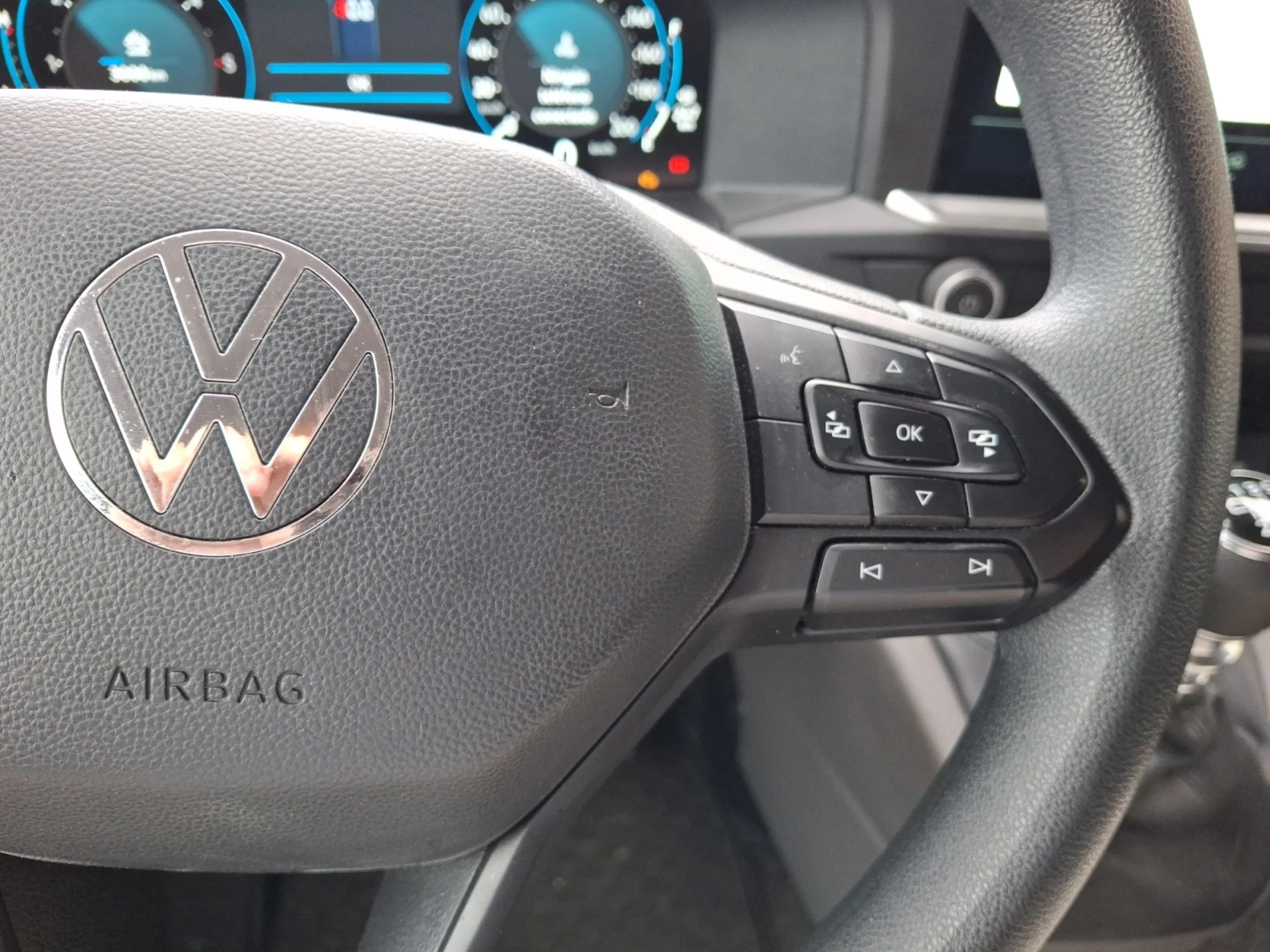 VW COMERCIALES Transporter TRANSPORTER BASIC  FURG N  BATALLA CORTA  2.0 TDI 81 KW (110 CV) 6 VEL. - Foto 9