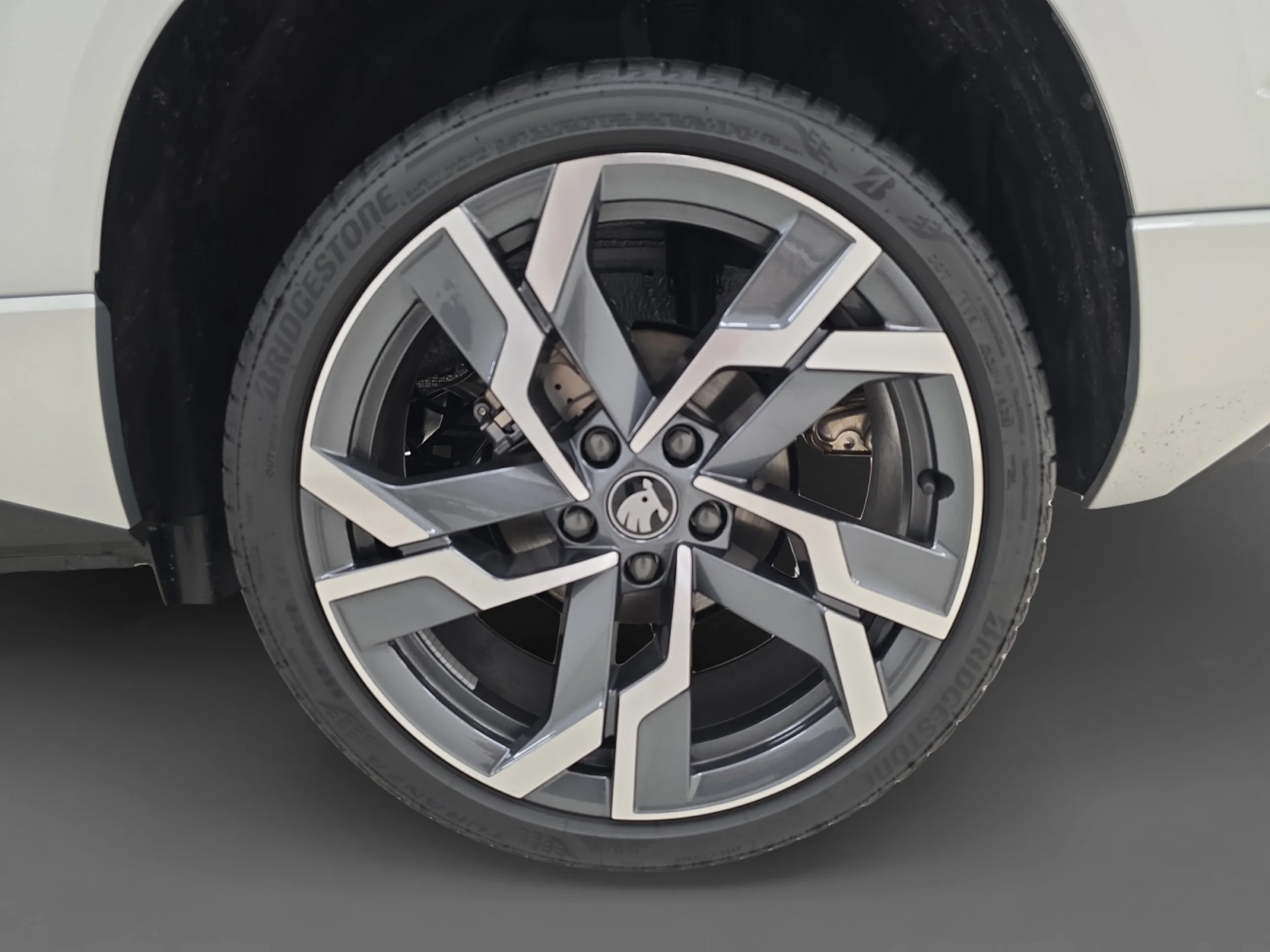 SKODA KAROQ 1.5 TSI 110KW (150CV) DSG ACT SPORTLINE - Foto 8