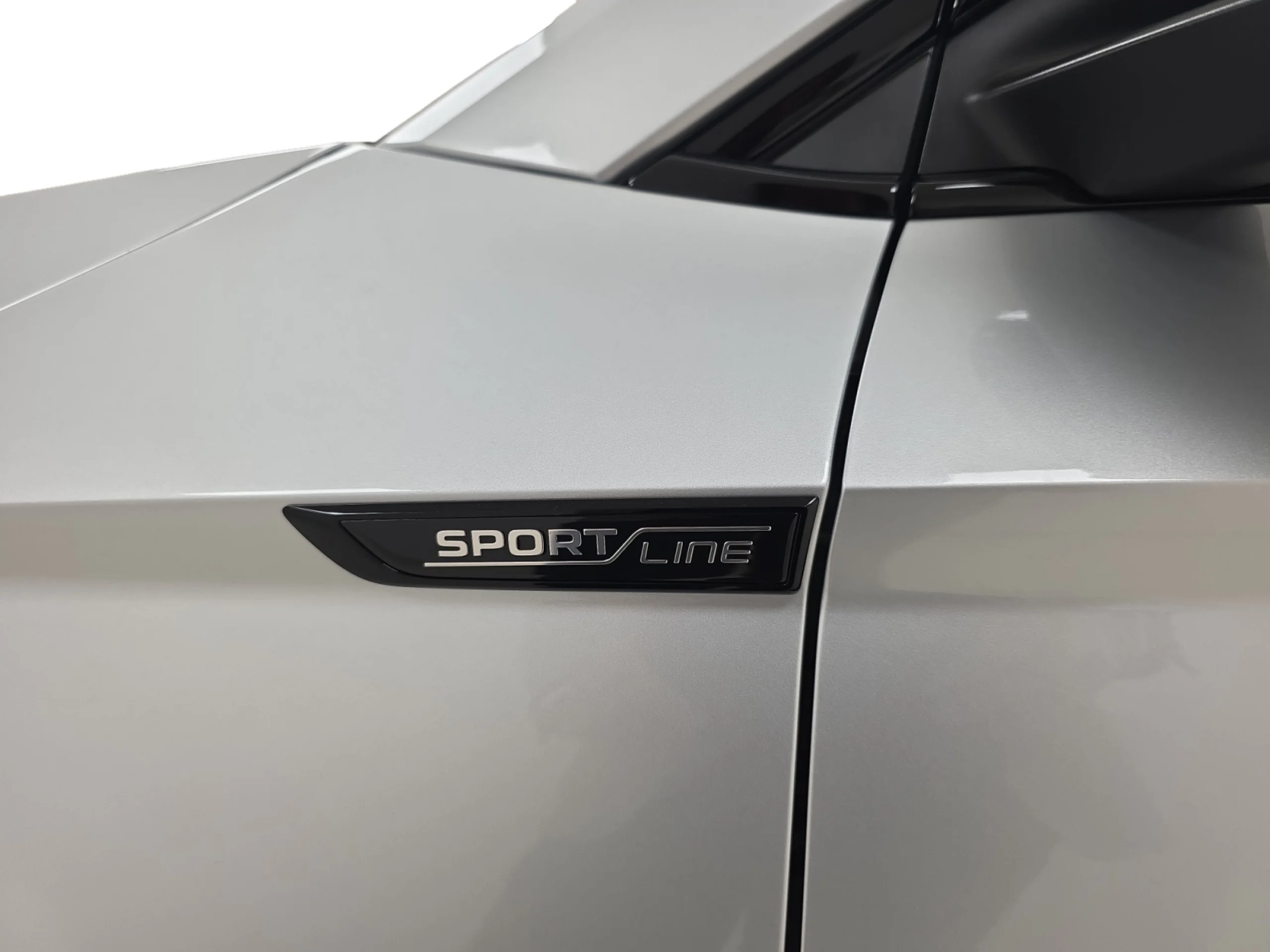 SKODA KAROQ 1.5 TSI 110KW (150CV) DSG ACT SPORTLINE - Foto 9