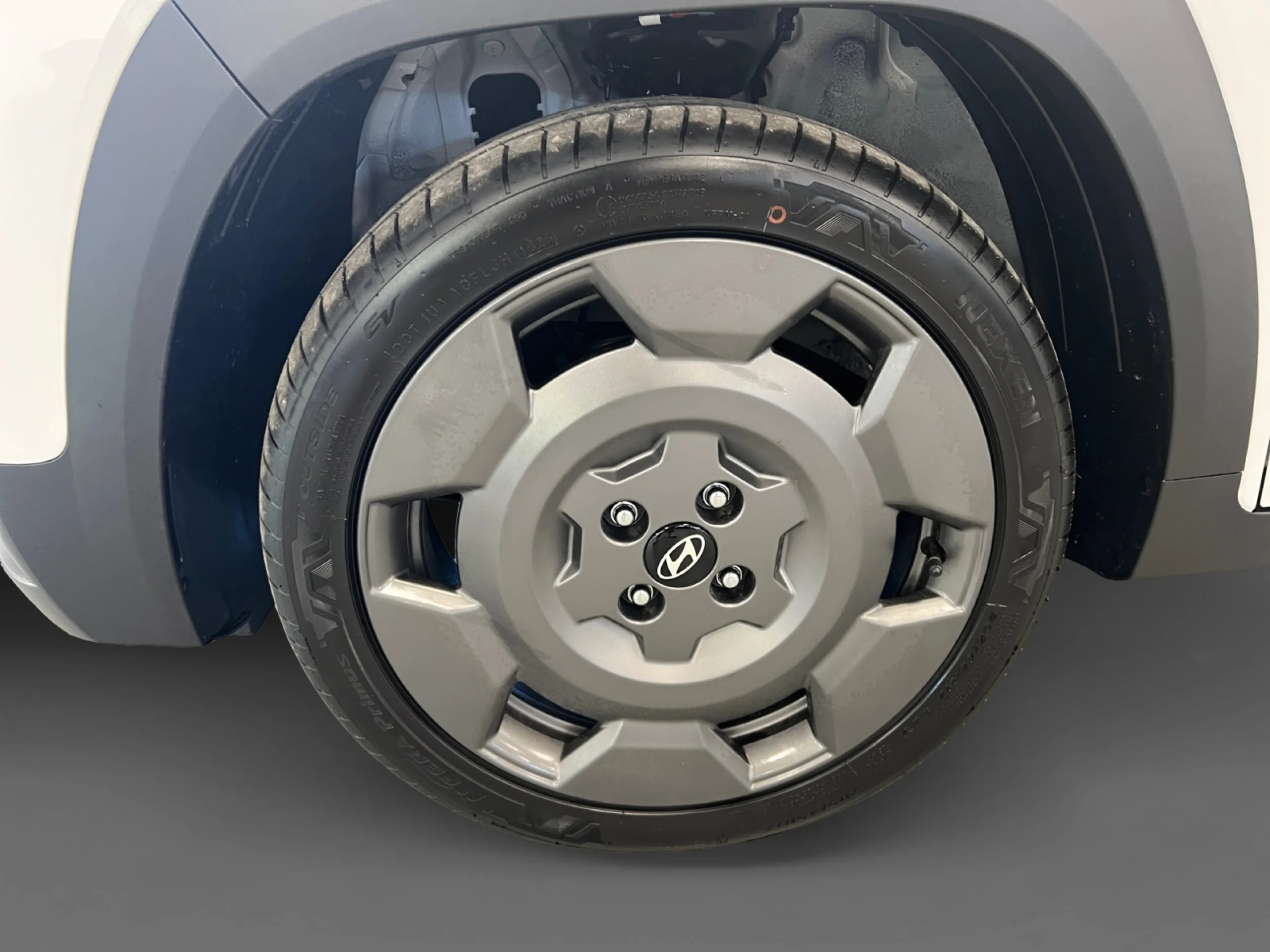 HYUNDAI INSTER 49KWH 85KW (115CV) TECNO CROSS - Foto 9