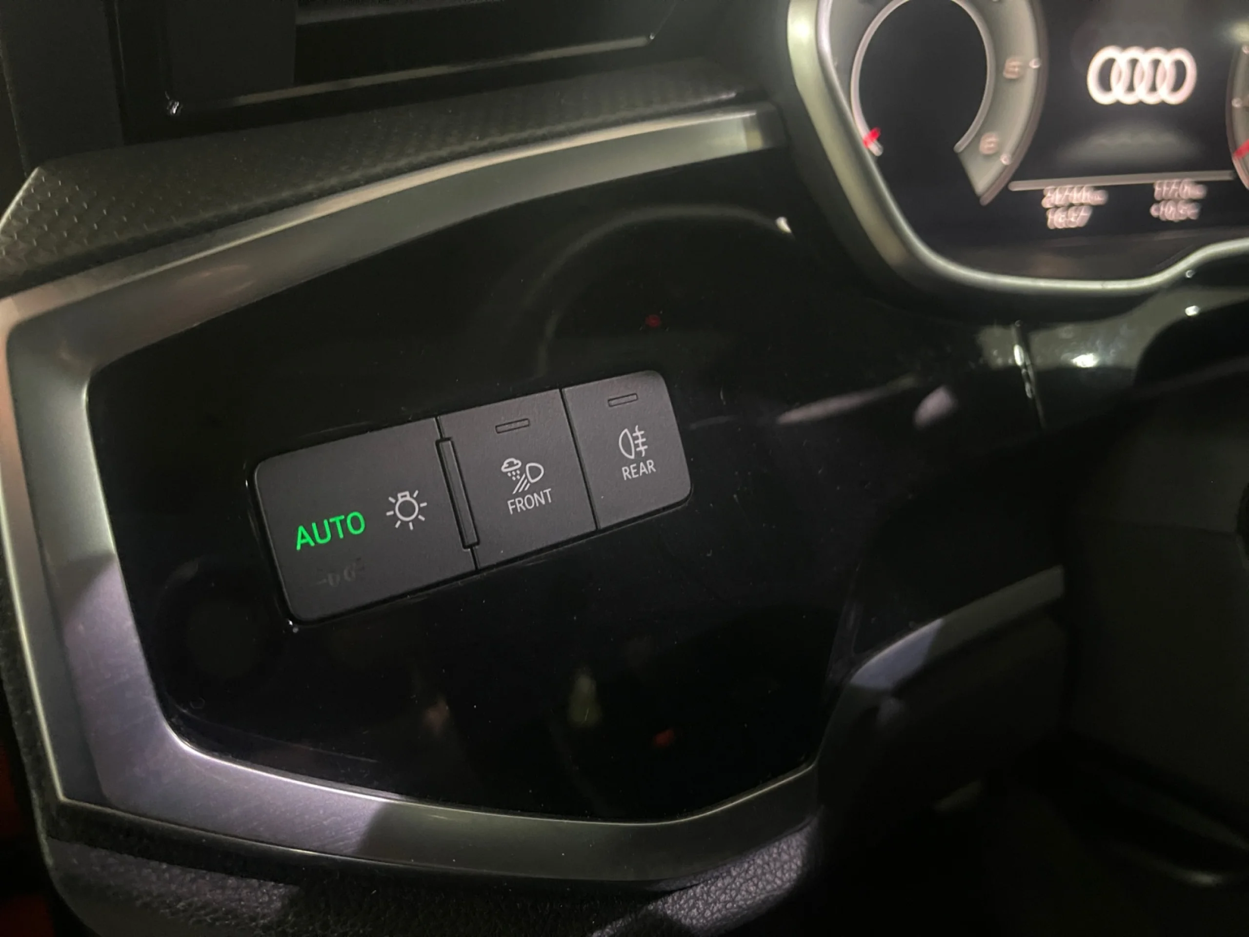 AUDI Q3 SPORTBACK BLACK LINE 35 TDI 110KW (150CV) S TRONIC - Foto 13