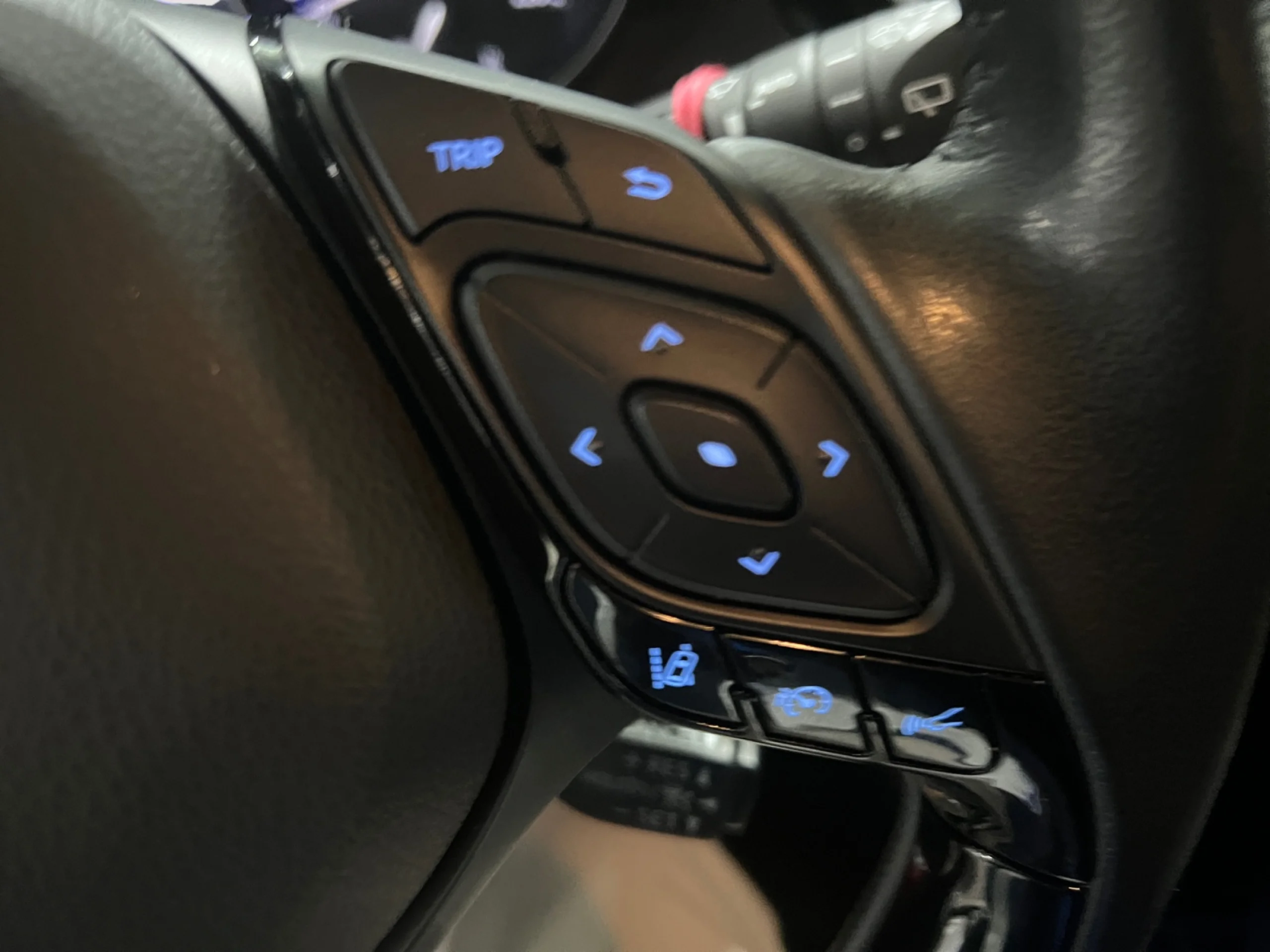 TOYOTA C HR 1.8 125H ADVANCE - Foto 13