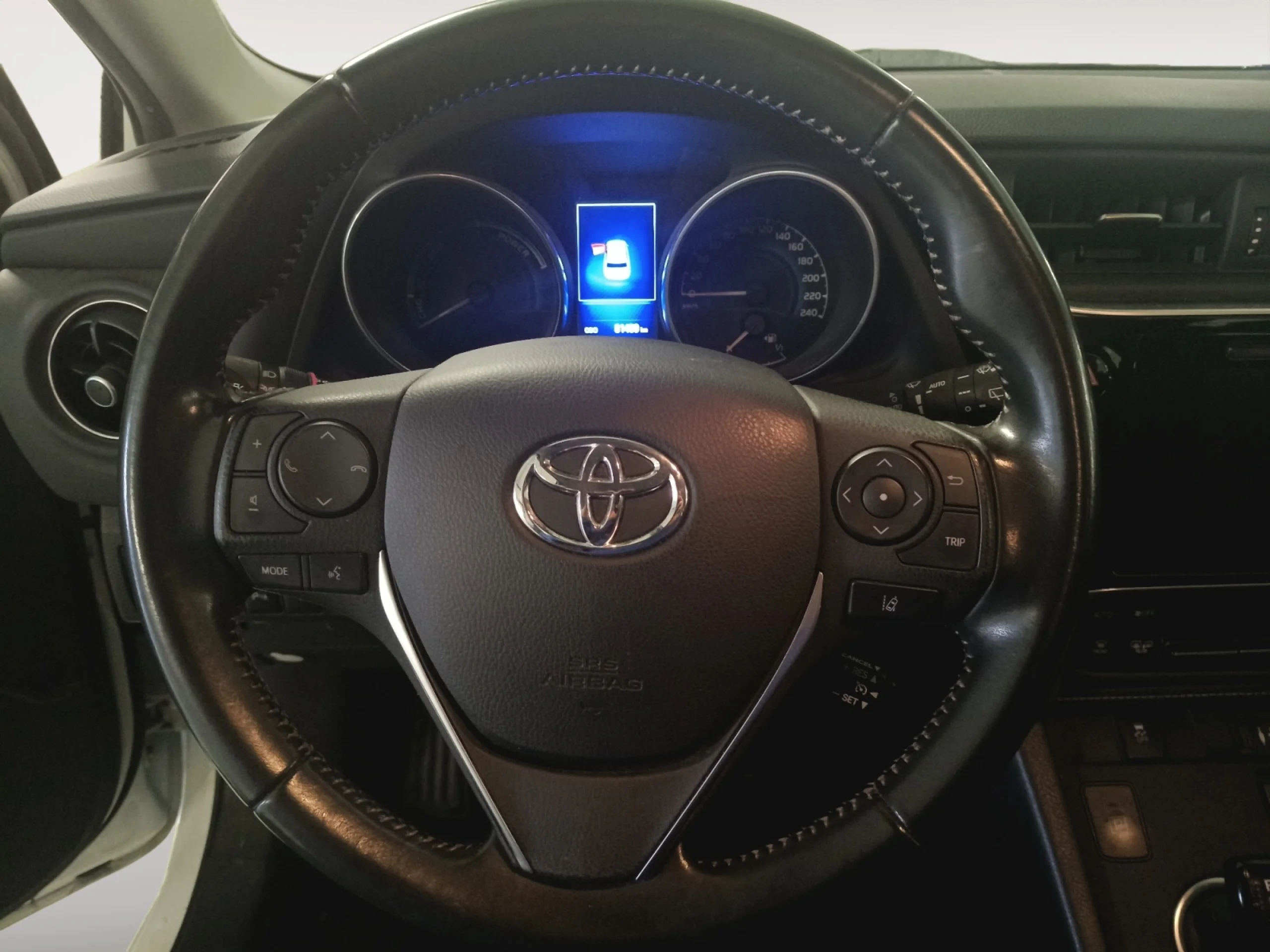 TOYOTA Auris 1.8 140H HYBRID ADVANCE - Foto 11