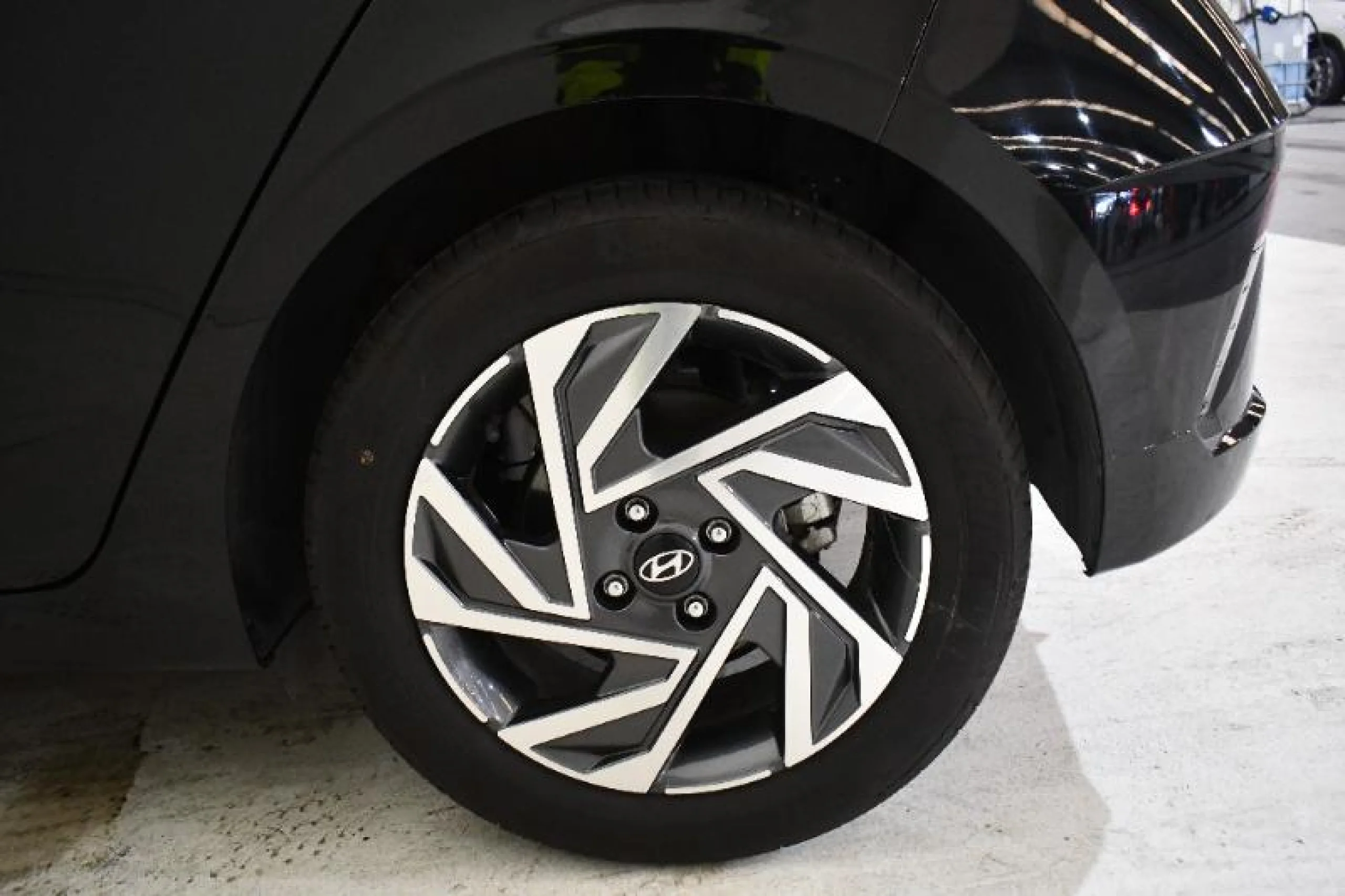 HYUNDAI I20 1.0 TGDI KLASS - Foto 6