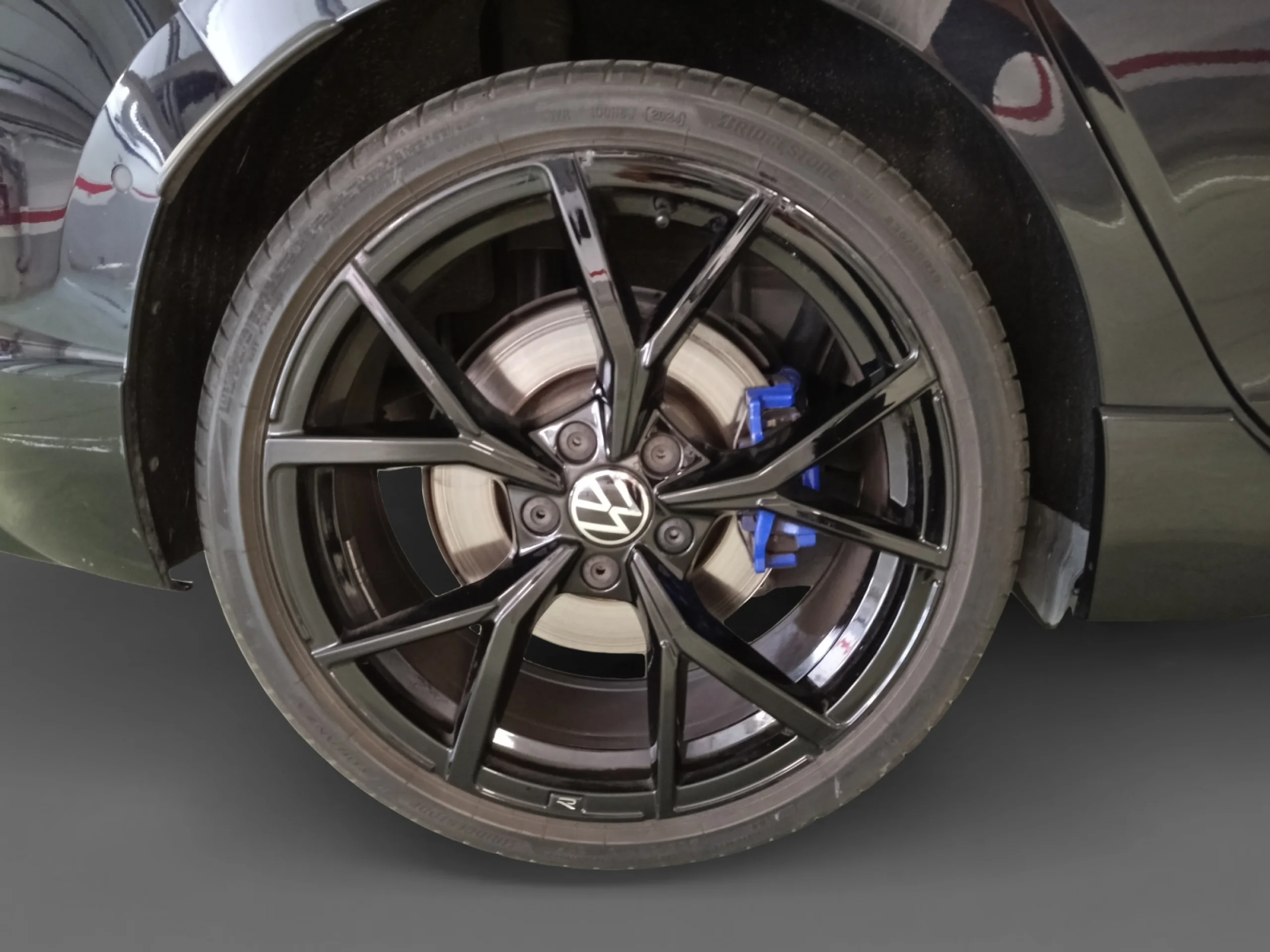 VOLKSWAGEN GOLF R 2.0 TSI 235KW (320CV) 4MOTION DSG - Foto 8