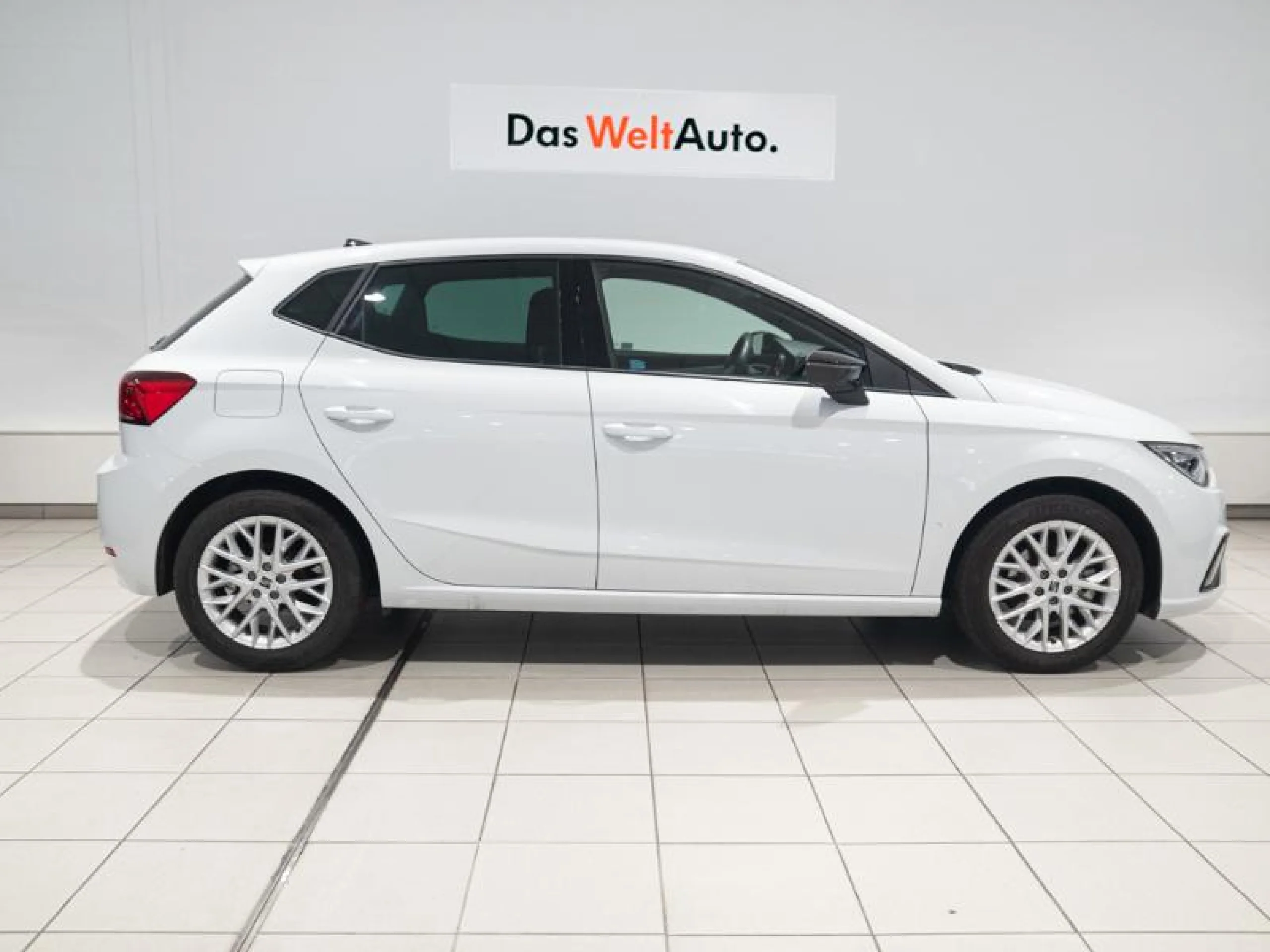 SEAT IBIZA 1.0 TSI 81KW (110CV) FR PLUS - Foto 3