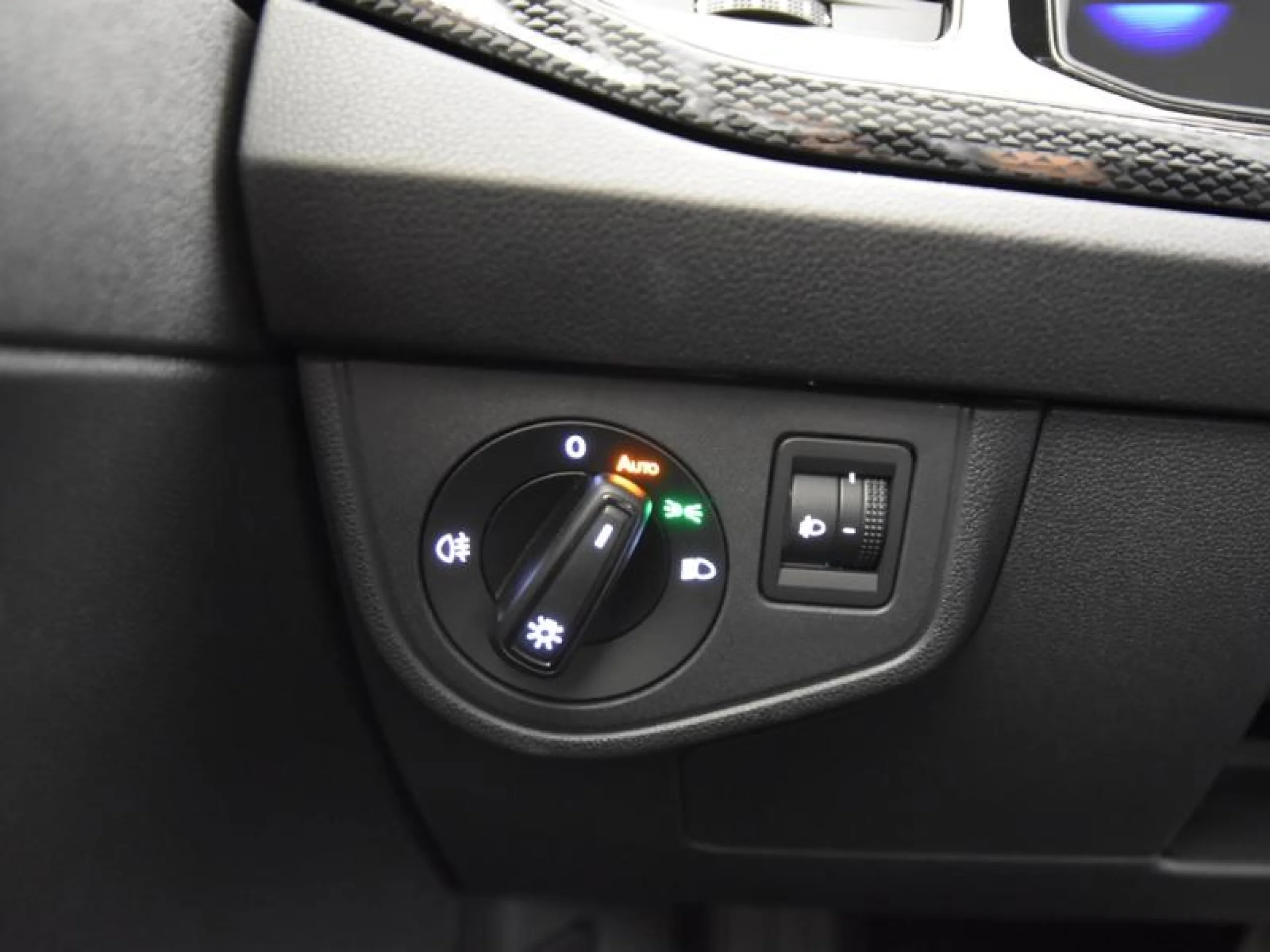 VOLKSWAGEN POLO POLO MÁS 1.0 TSI 70 KW (95 CV)  AUTOMÁTICO DSG 7 VEL. - Foto 16