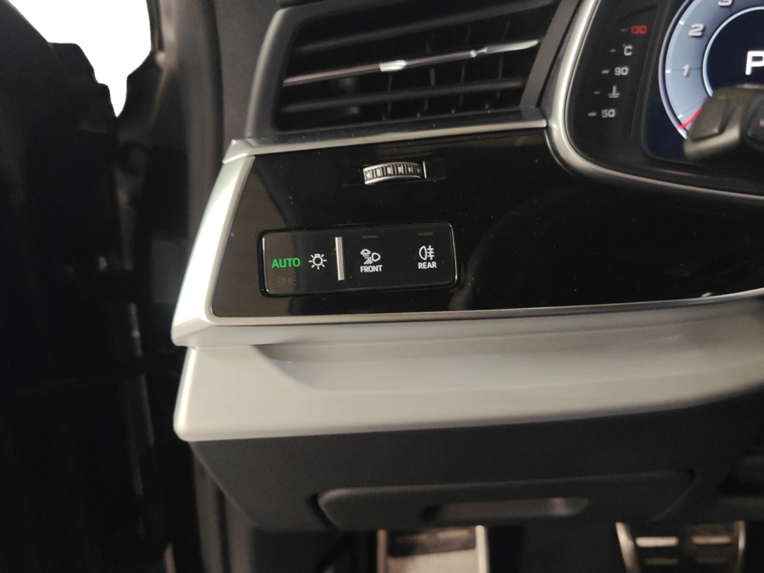 AUDI Q8 SQ8 TFSI 373KW (507CV) QUATTRO TIPTRONIC - Foto 12