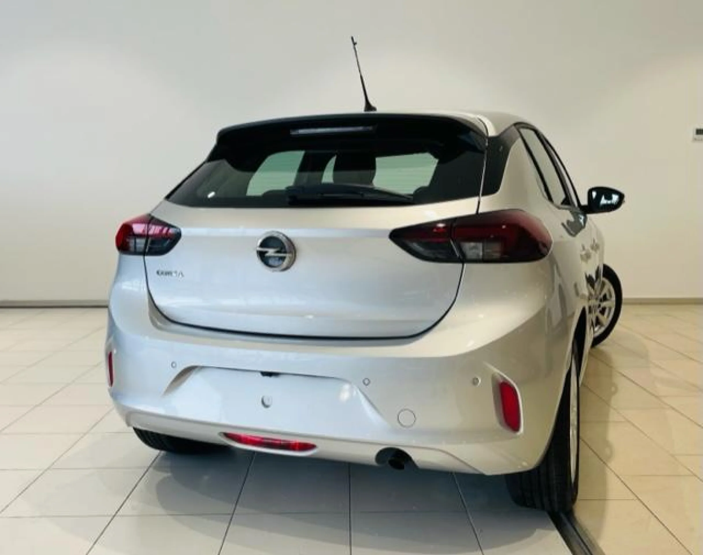 OPEL CORSA 1.2T XHL 74KW (100CV) EDITION - Foto 8