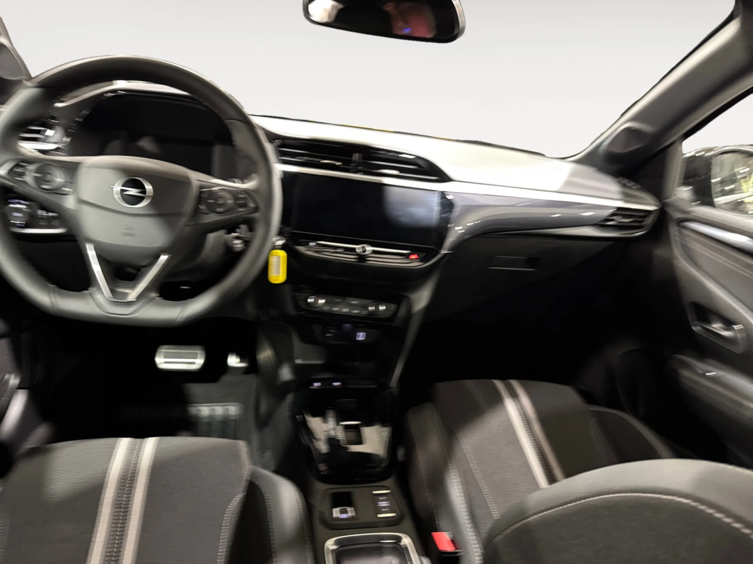 OPEL CORSA 1.2T XHLHYBRID 74KW GS EDCT - Foto 8